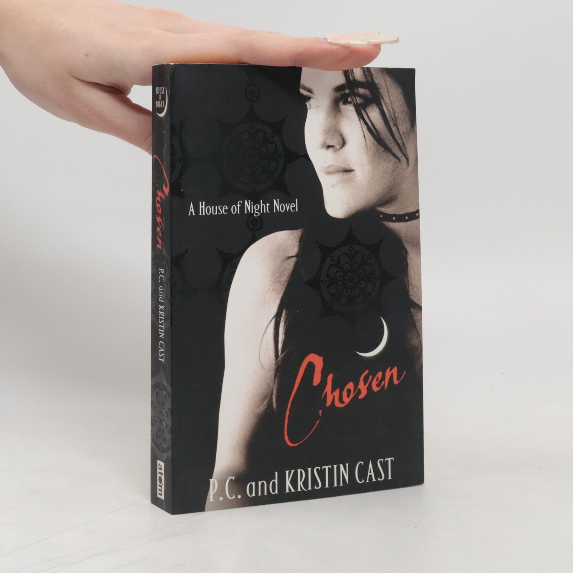 Phyllis Christine Cast Chosen : A House of Night Novel