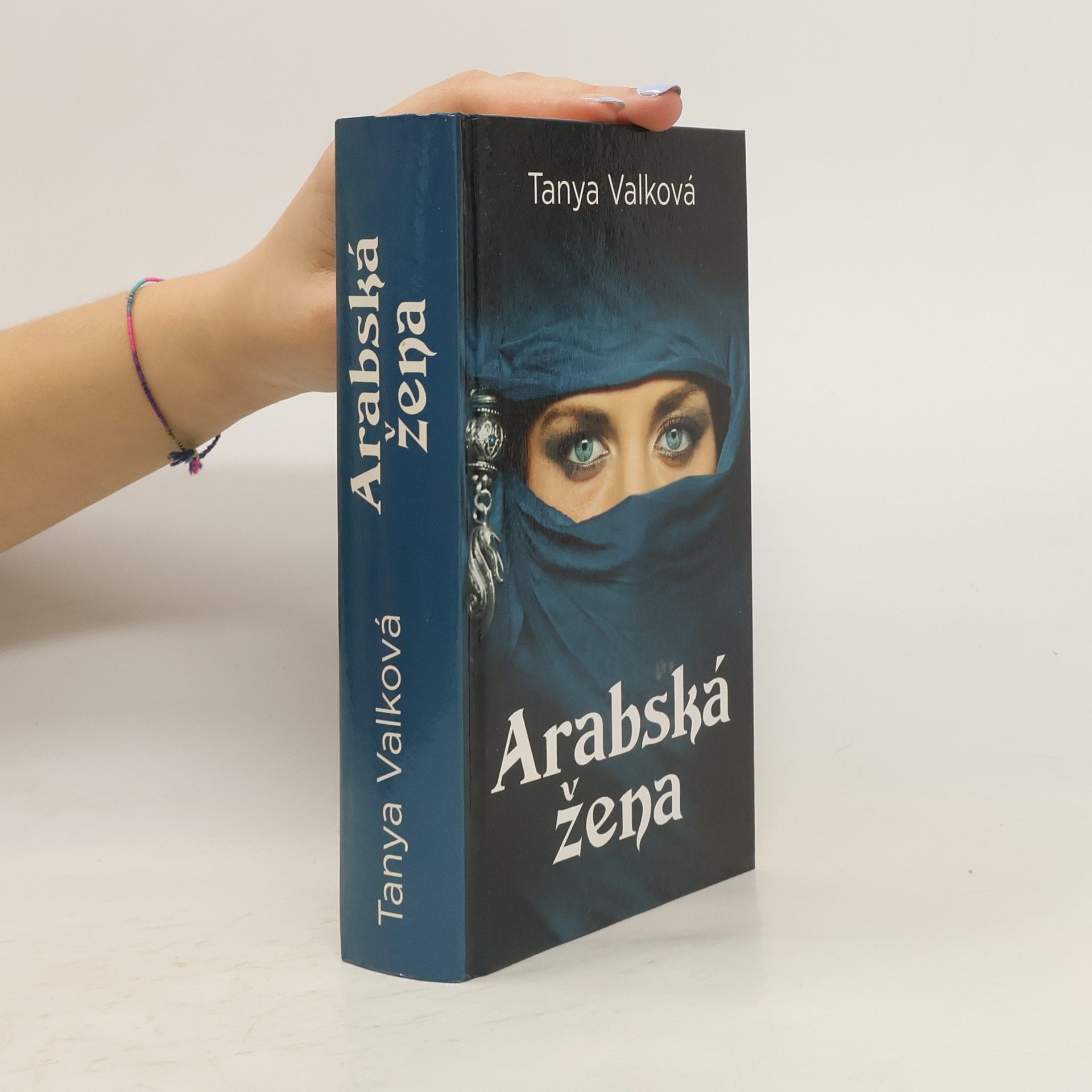 Tanya Valková Arabská žena