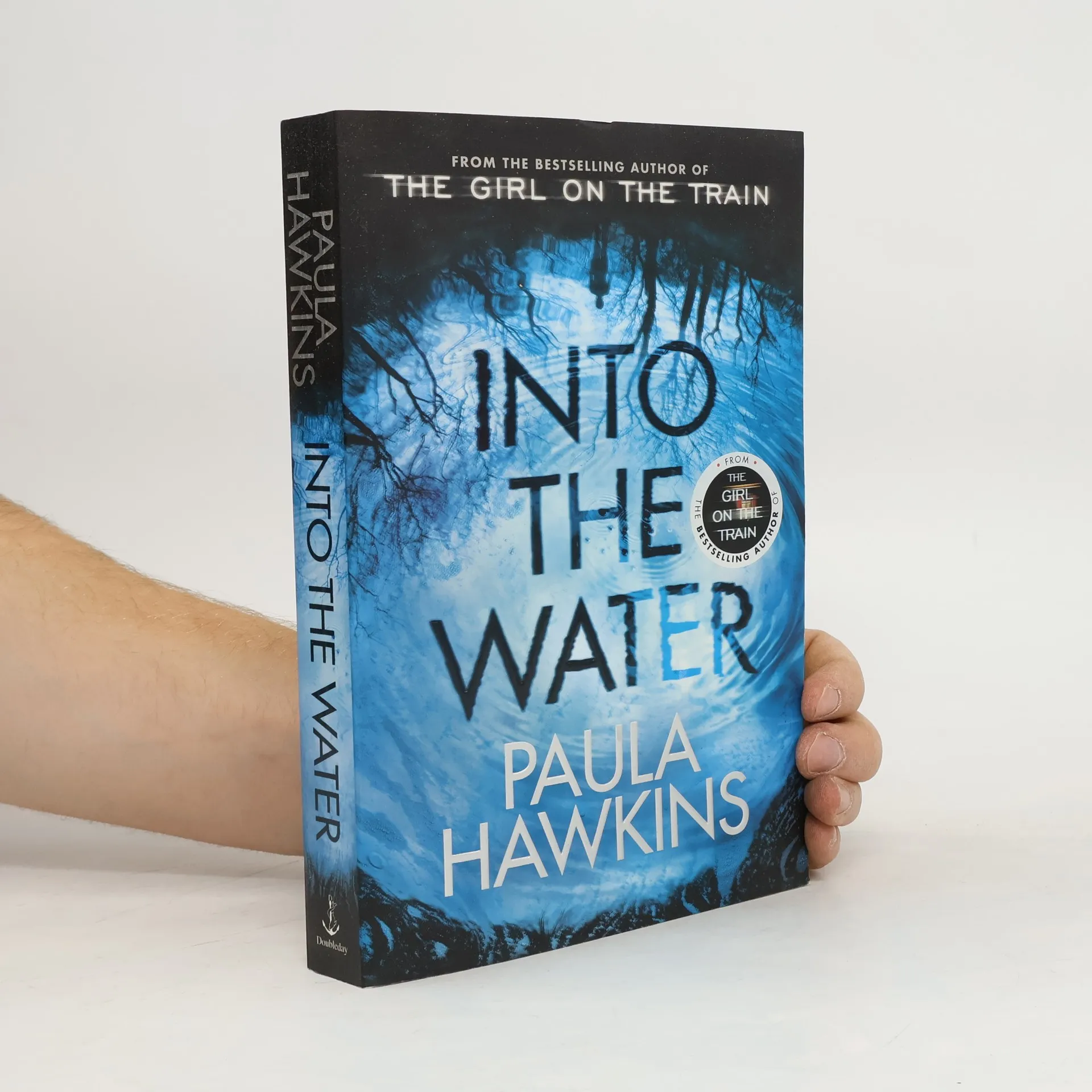 Into the water | Book | Paula Hawkins | EN