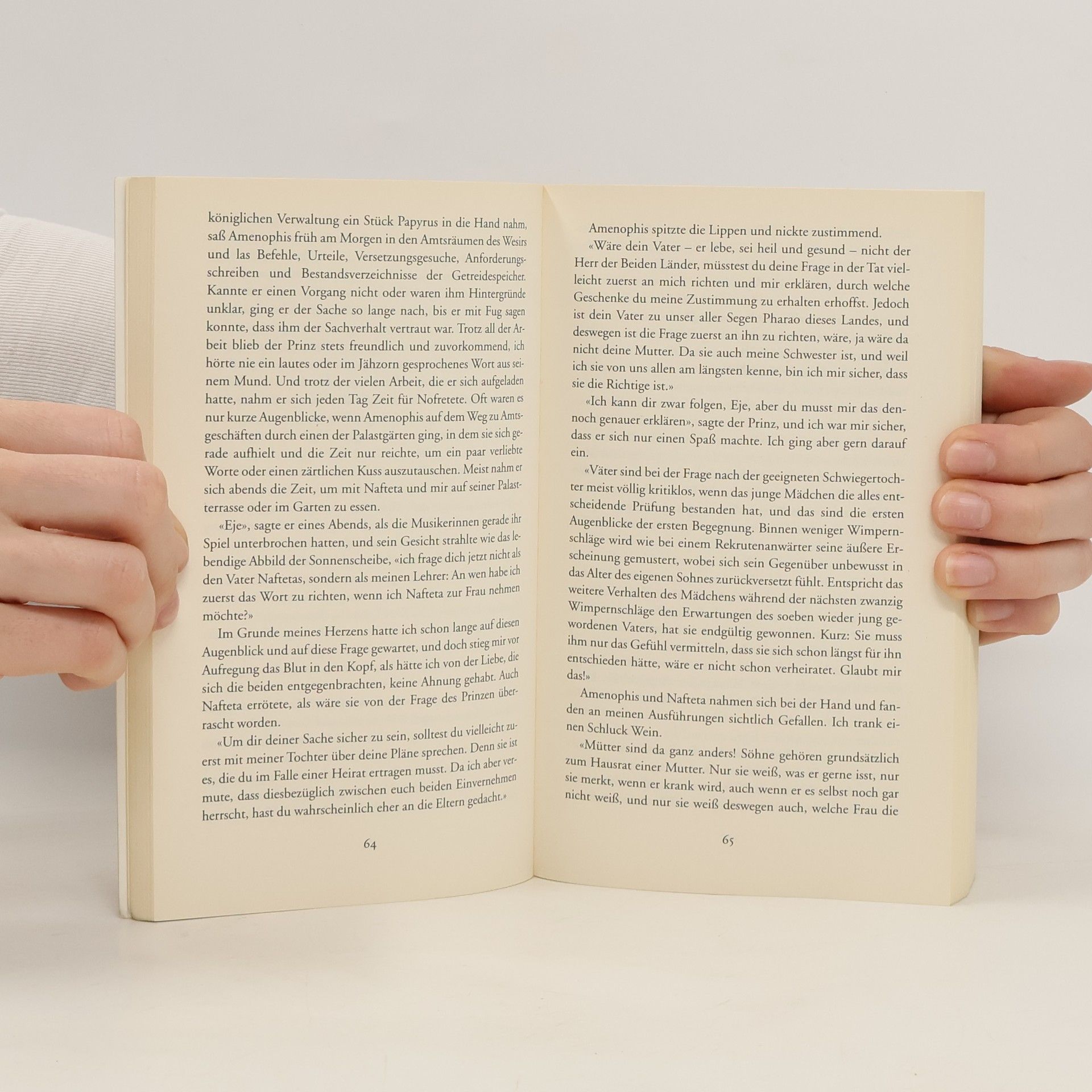 Andreas Schramek Im Lande des Falkengottes: Echnaton