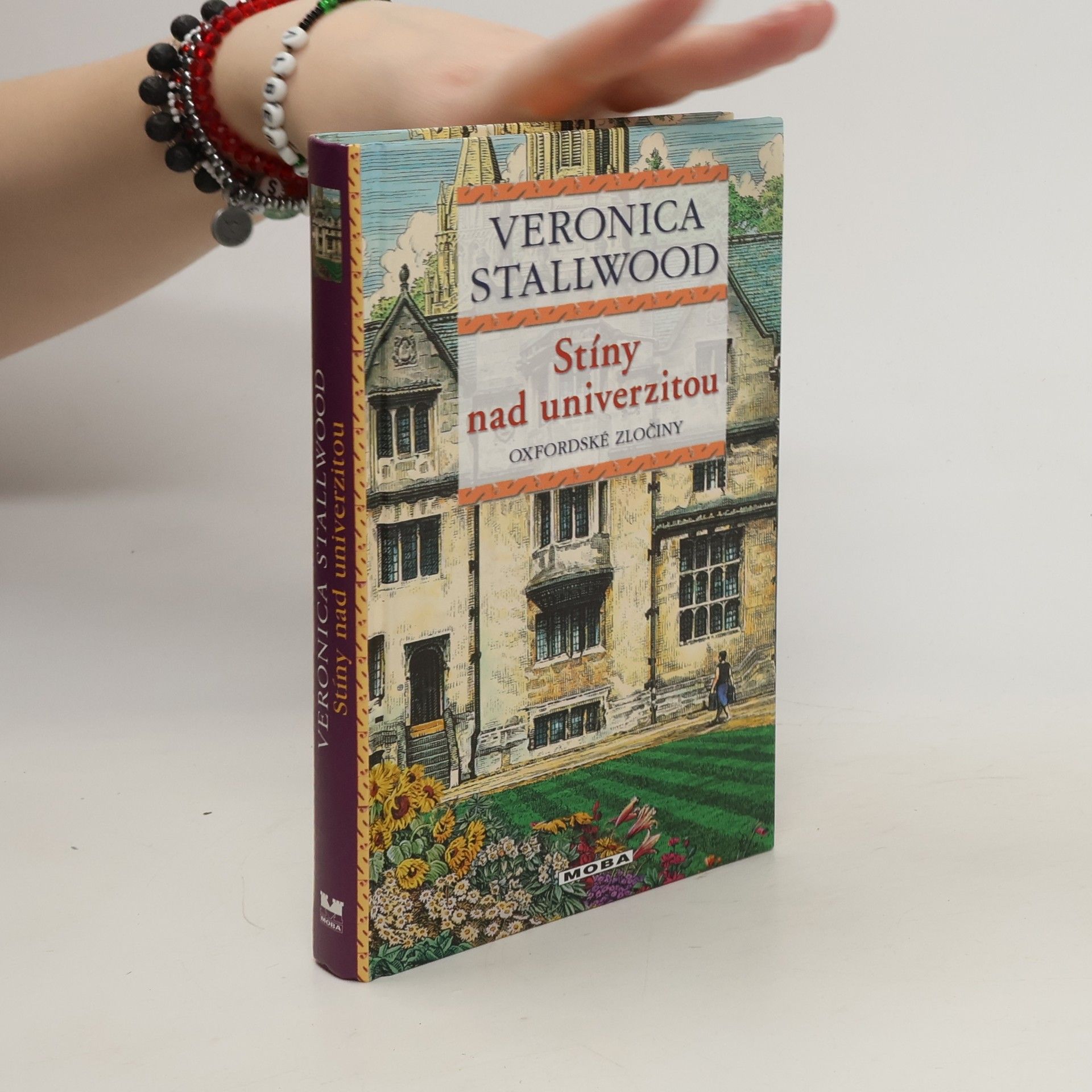 Veronica Stallwood Stíny nad univerzitou
