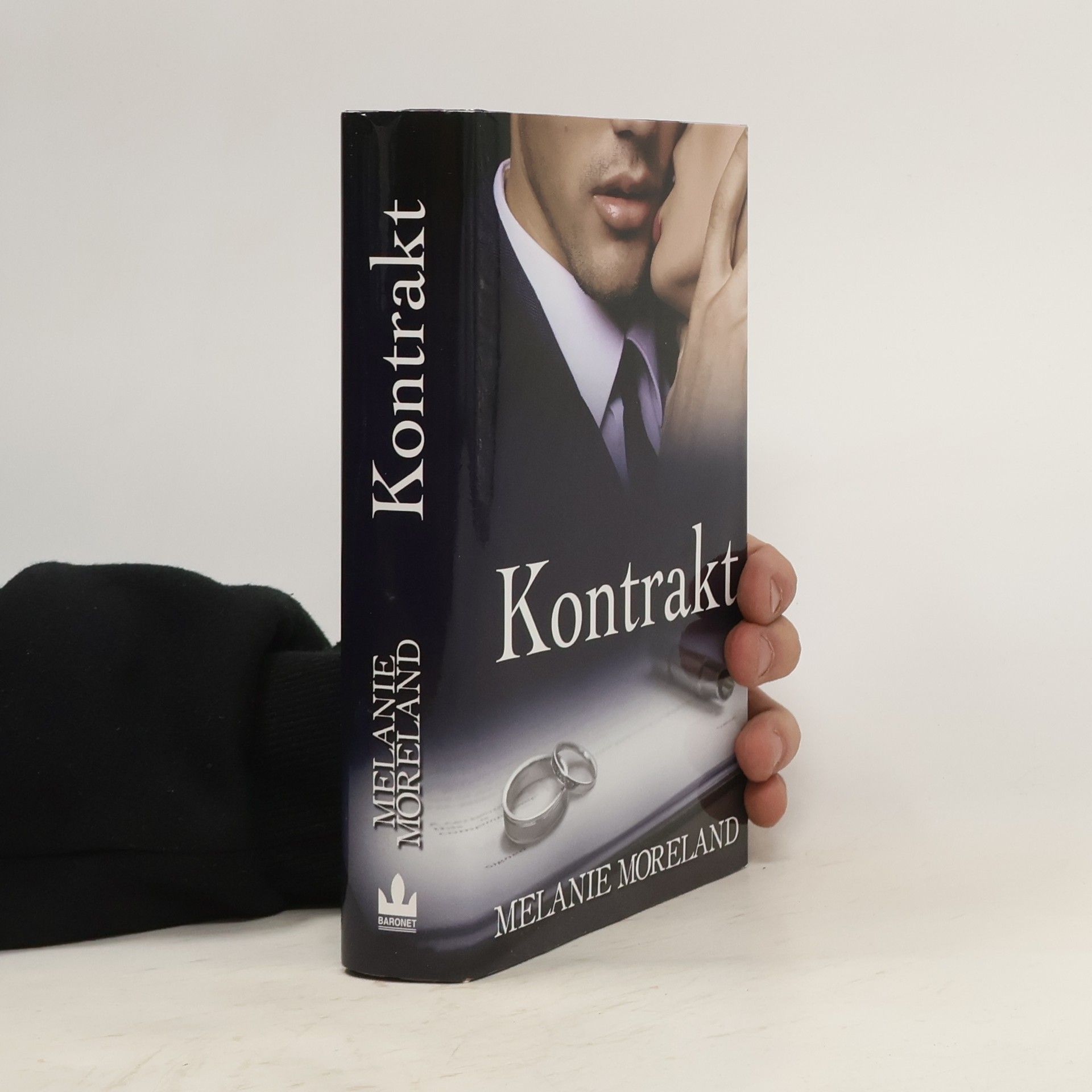 Zuzana Selementová Kontrakt
