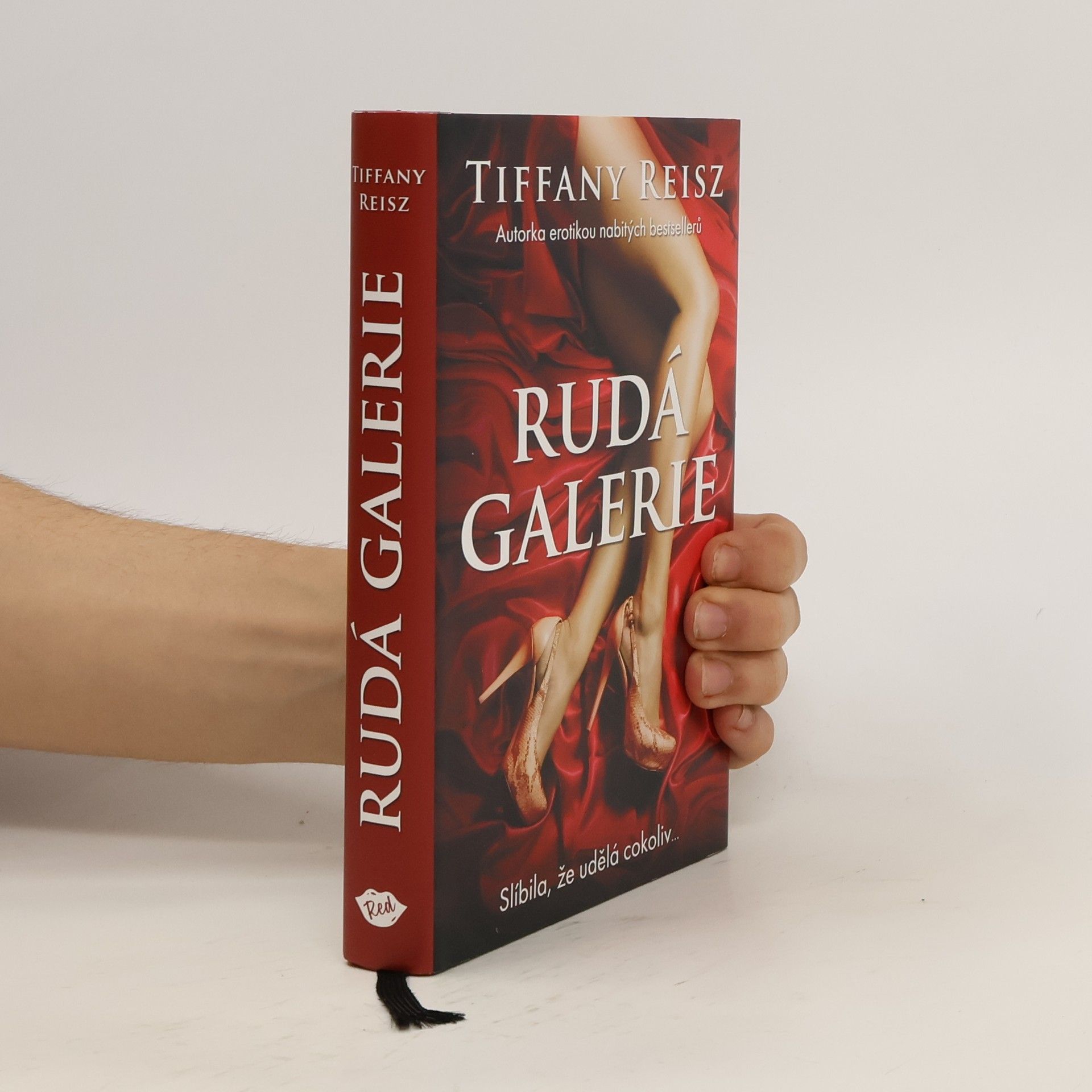 Tiffany Reisz Rudá galerie