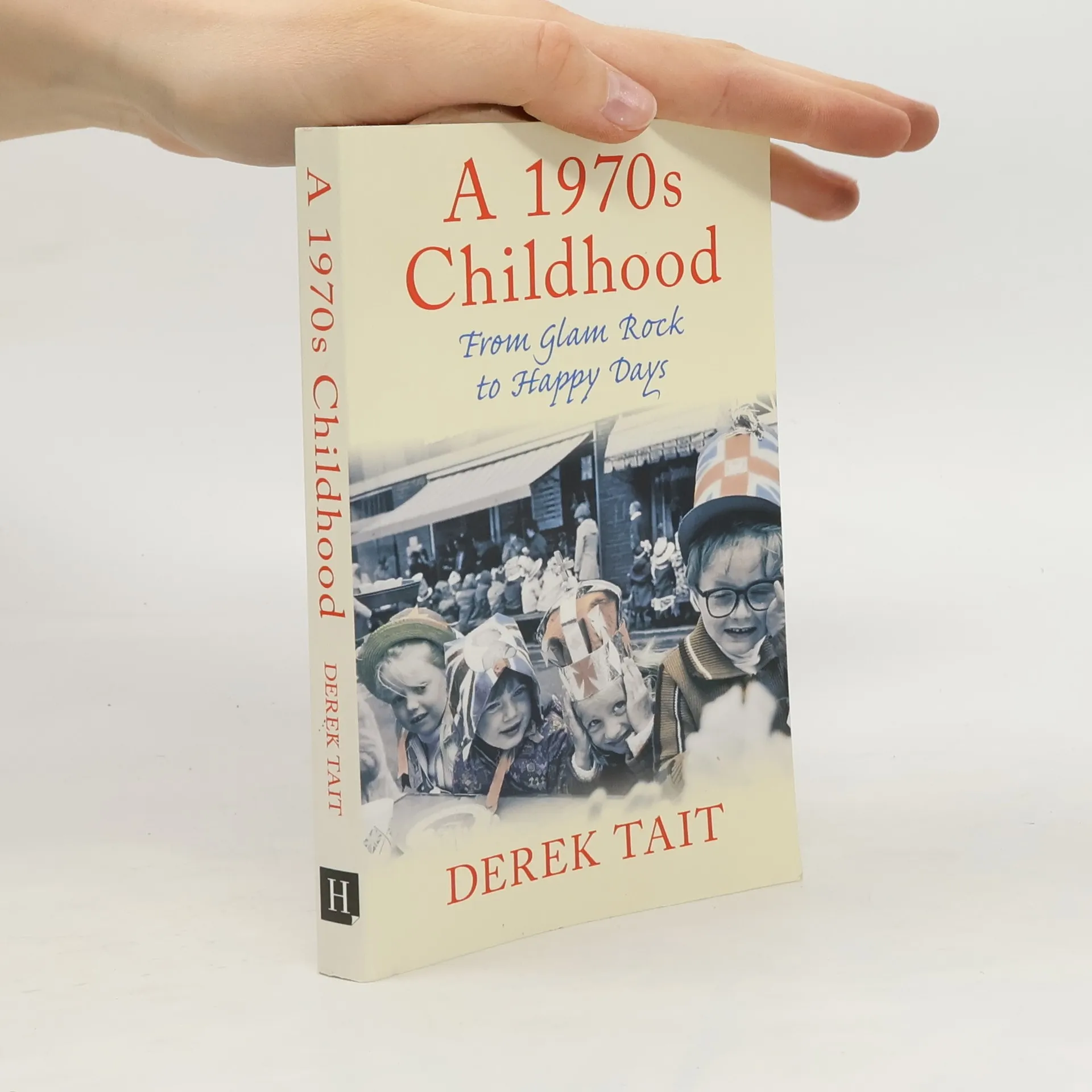 A 1970s Childhood | Book | Paperback | Derek Tait | EN