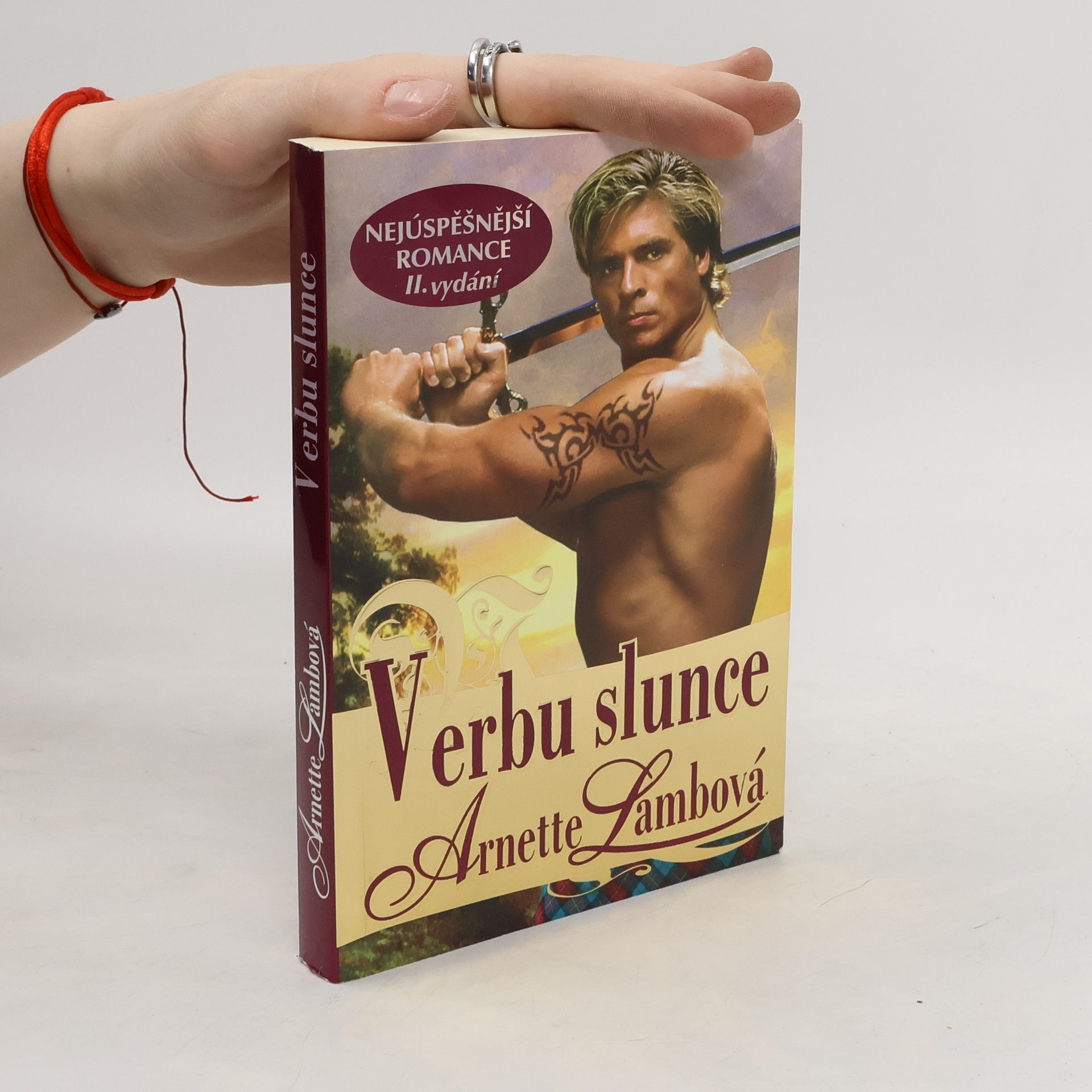 Arnette Lamb V erbu slunce