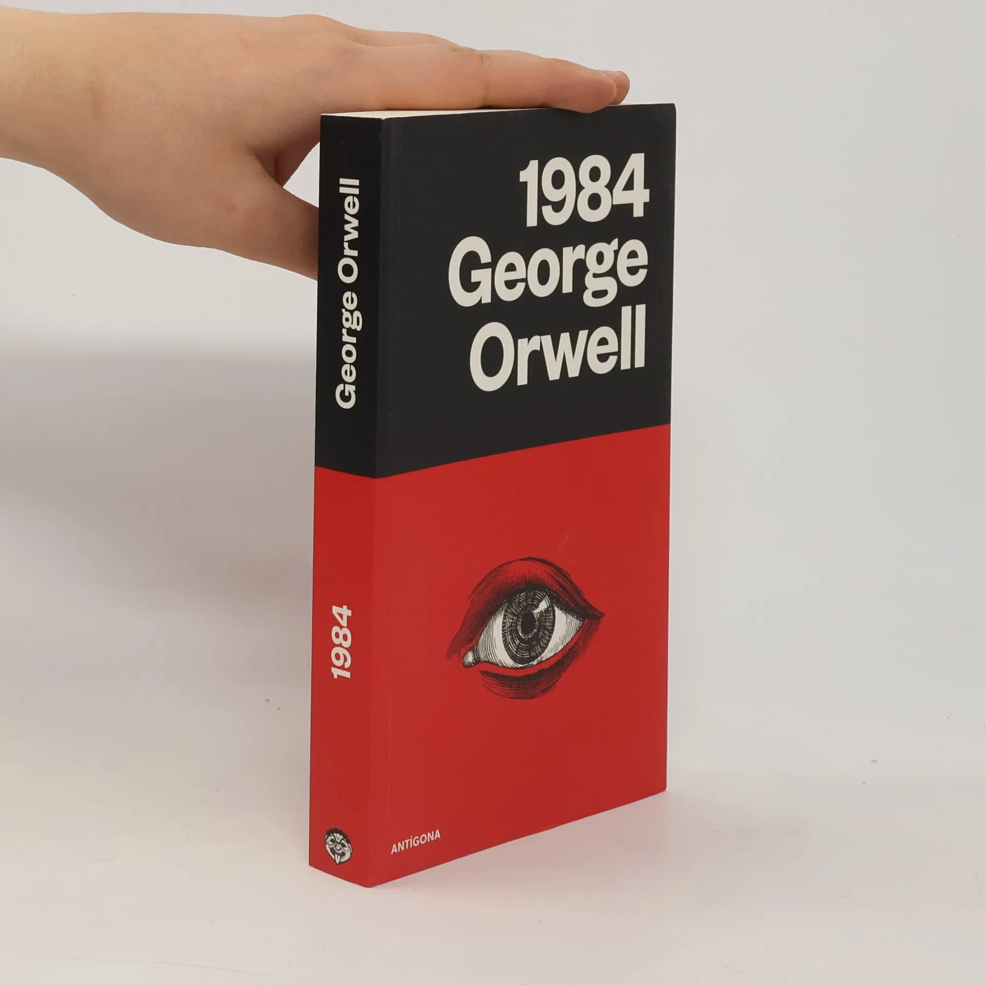 1984 | Kniha | mäkká | George Orwell | ES