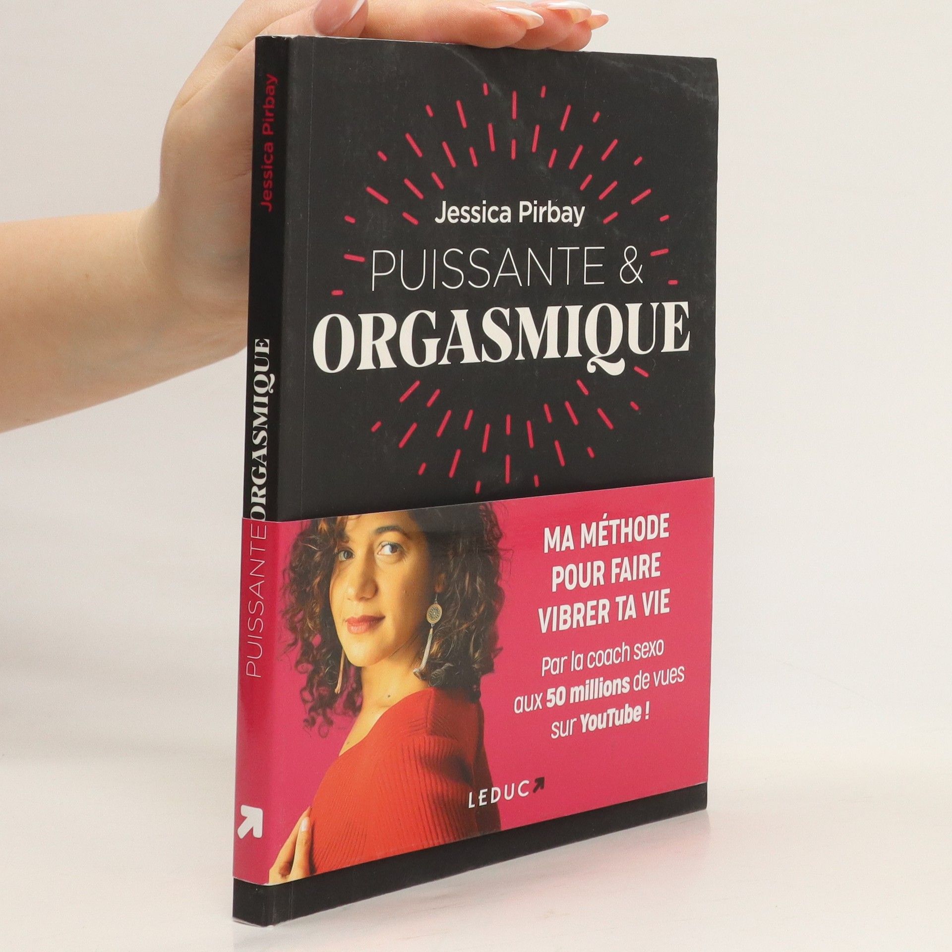 Jessica Pirbay Puissante & orgasmique