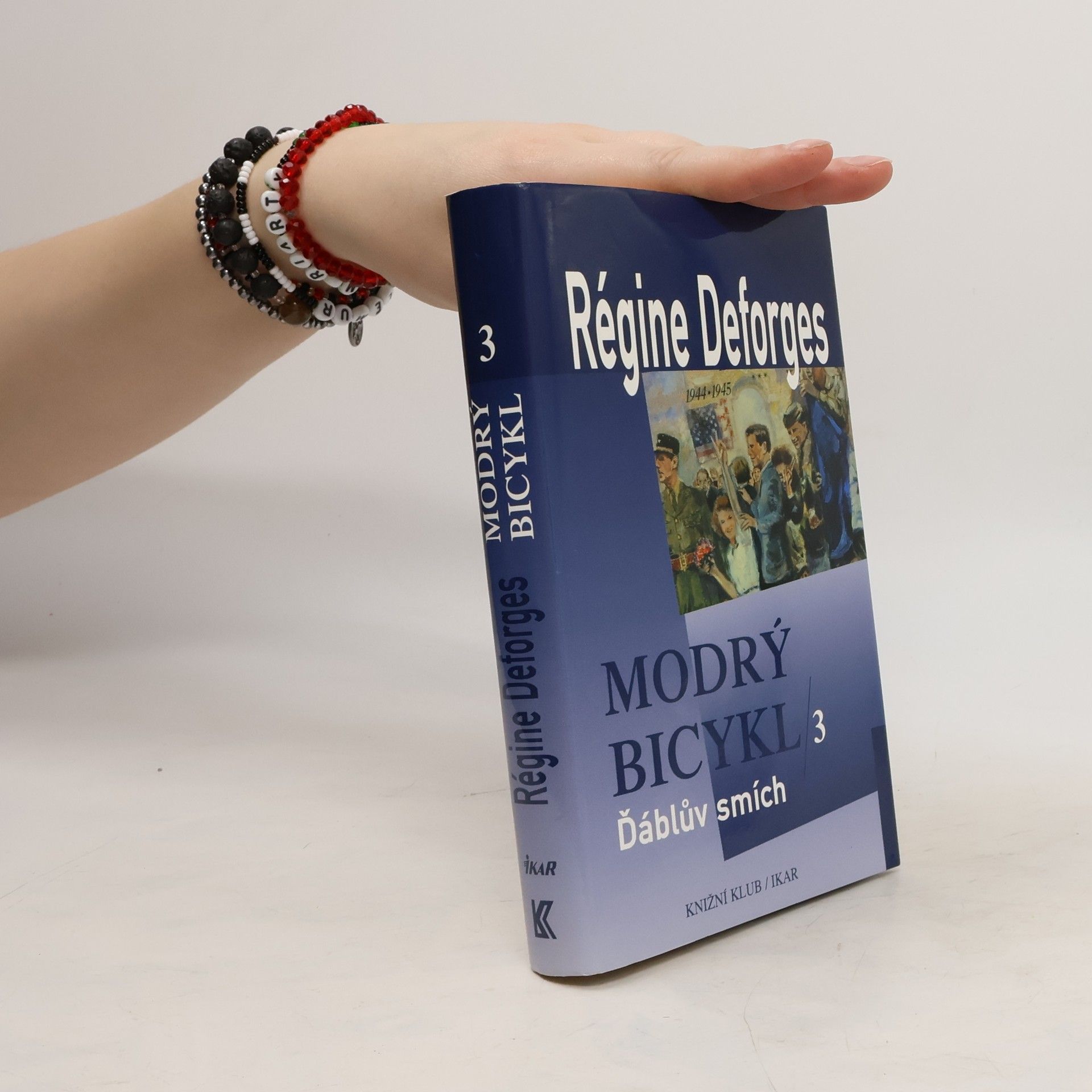 Régine Deforges Modrý bicykl 3. Ďáblův smích