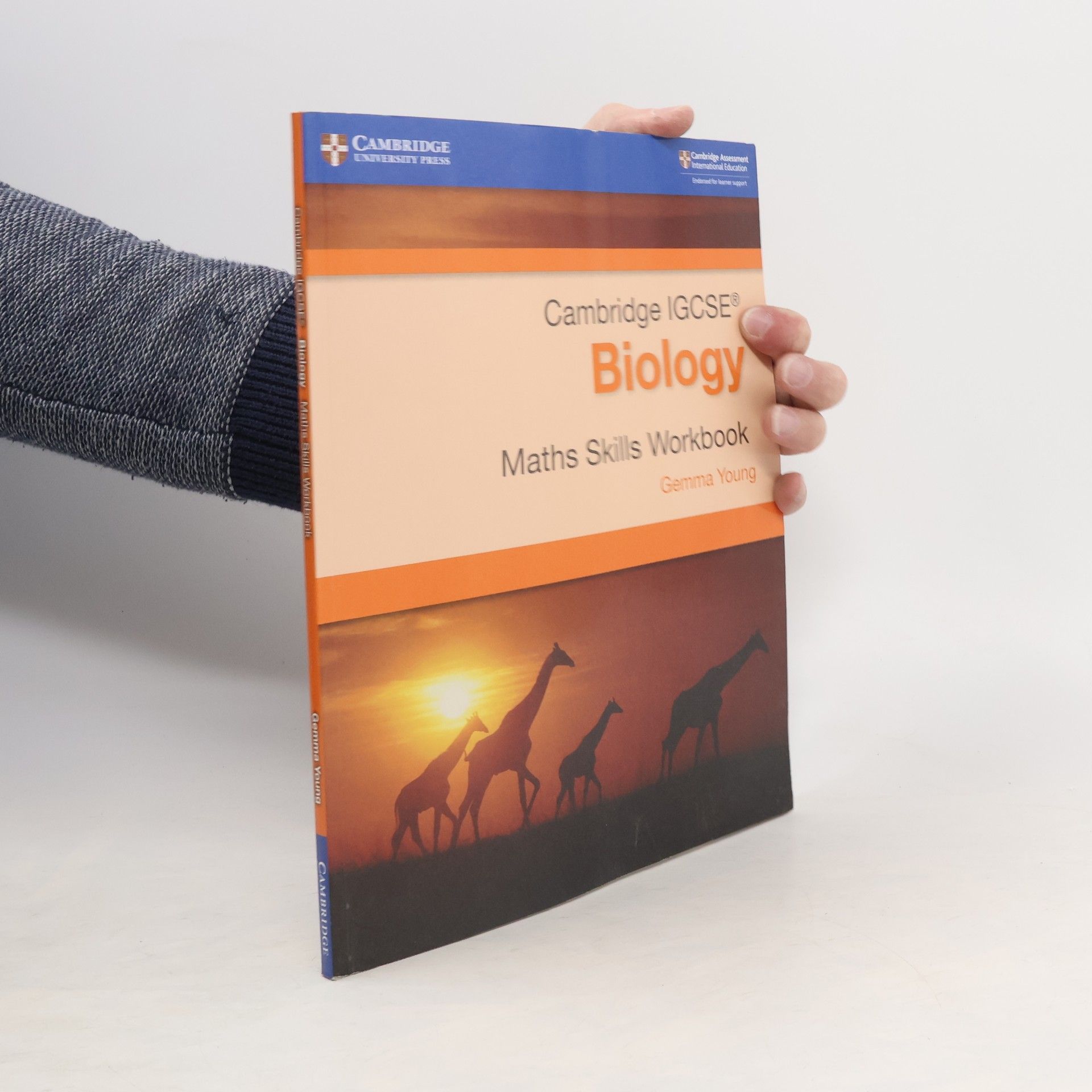 Gemma Young Cambridge IGCSE® Biology Maths Skills Workbook