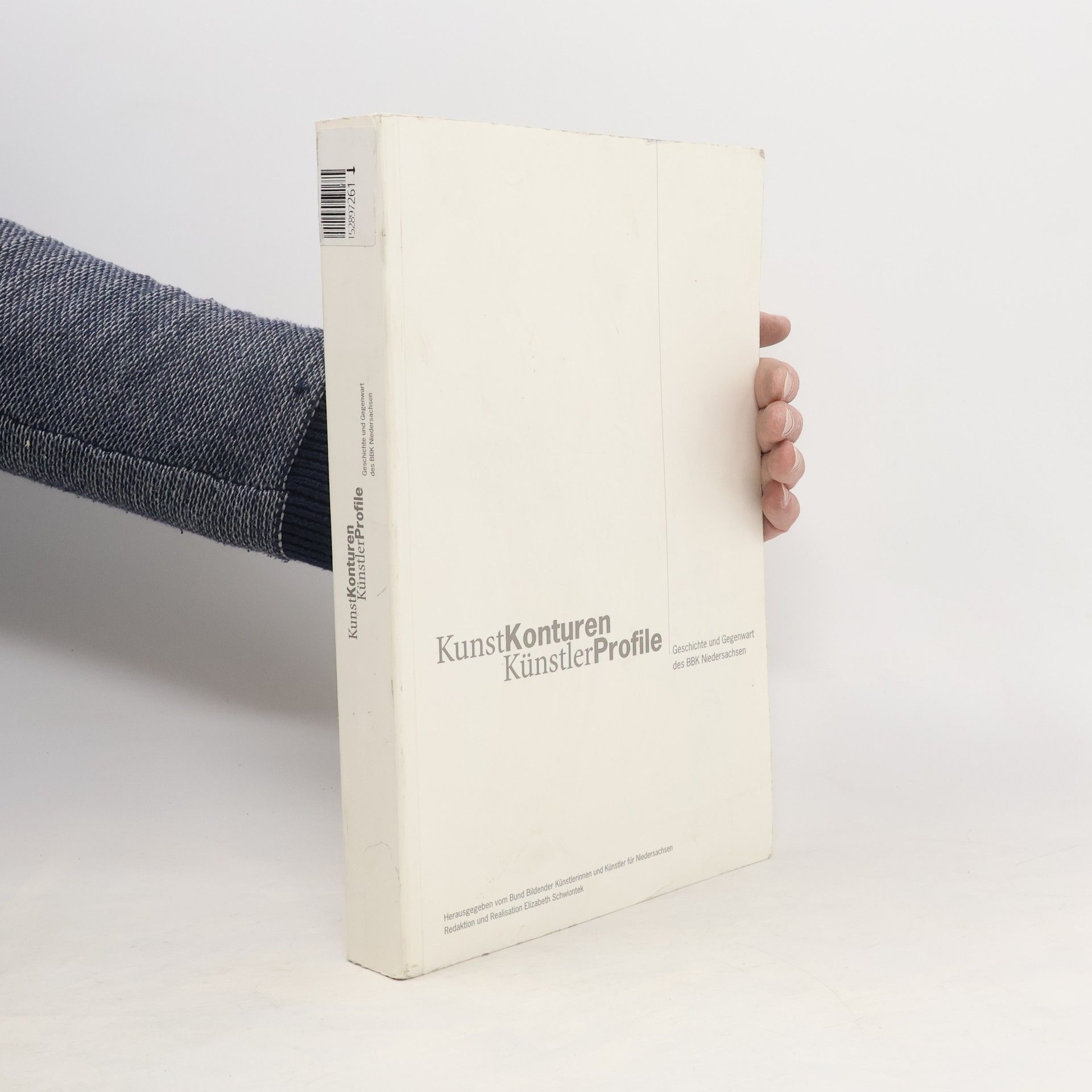 Elizabeth Schwiontek KunstKonturen - KünstlerProfile