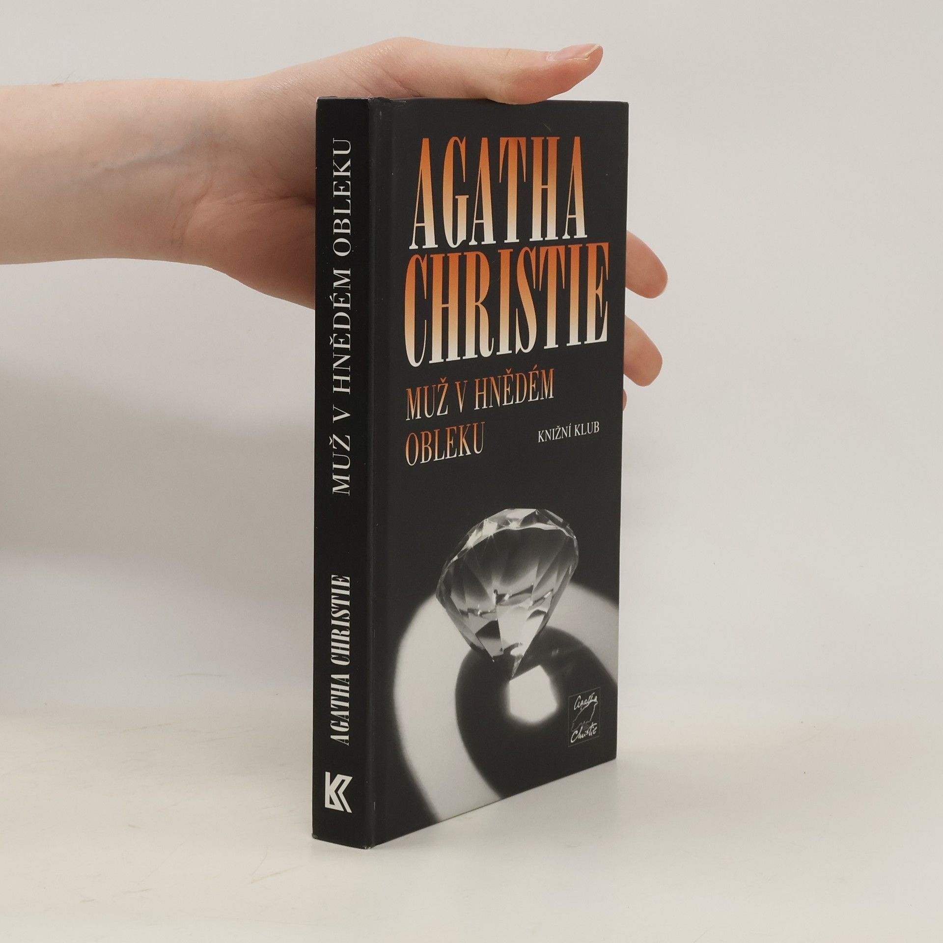 Agatha Christie Muž v hnědém obleku