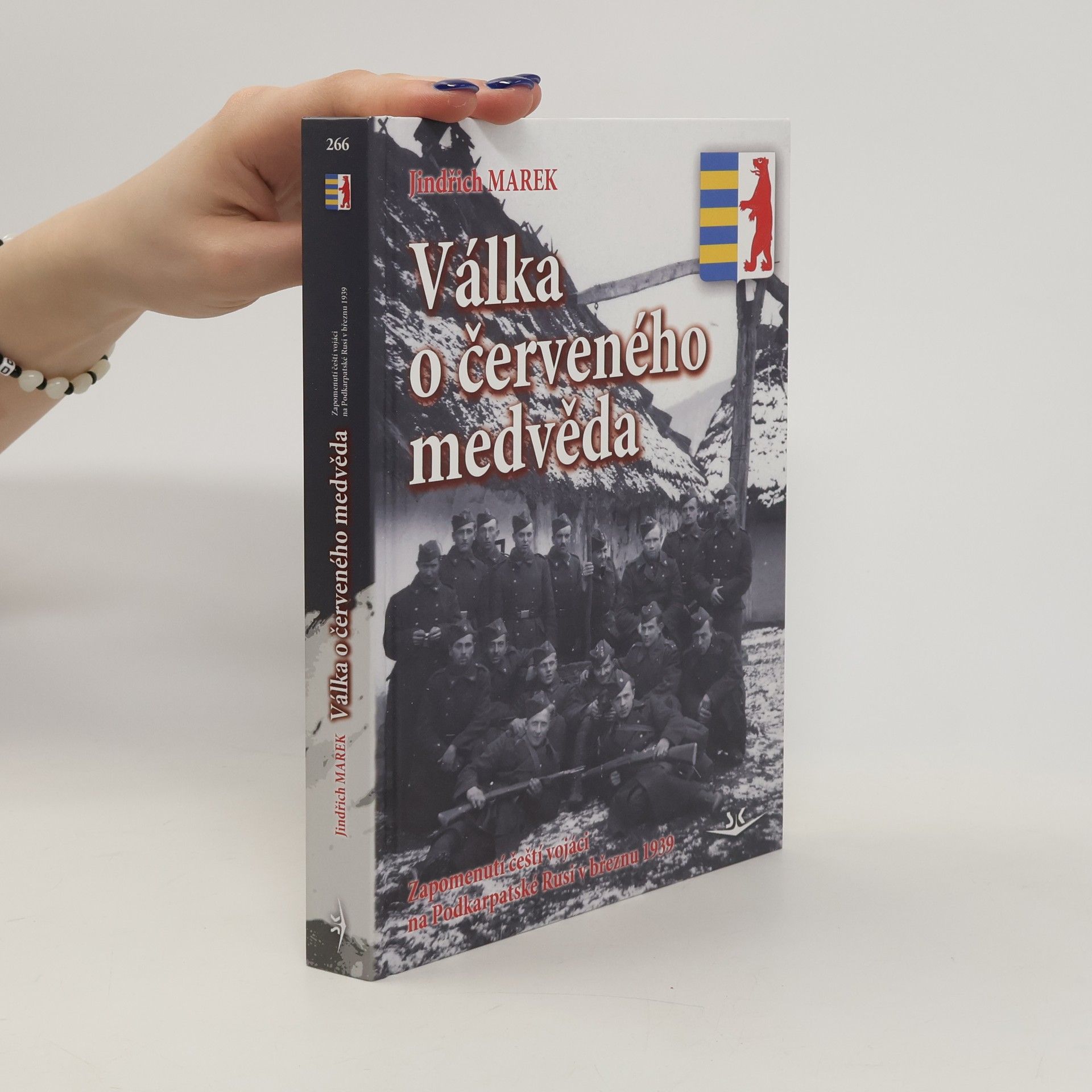 Jindřich Marek Válka o červeného medvěda