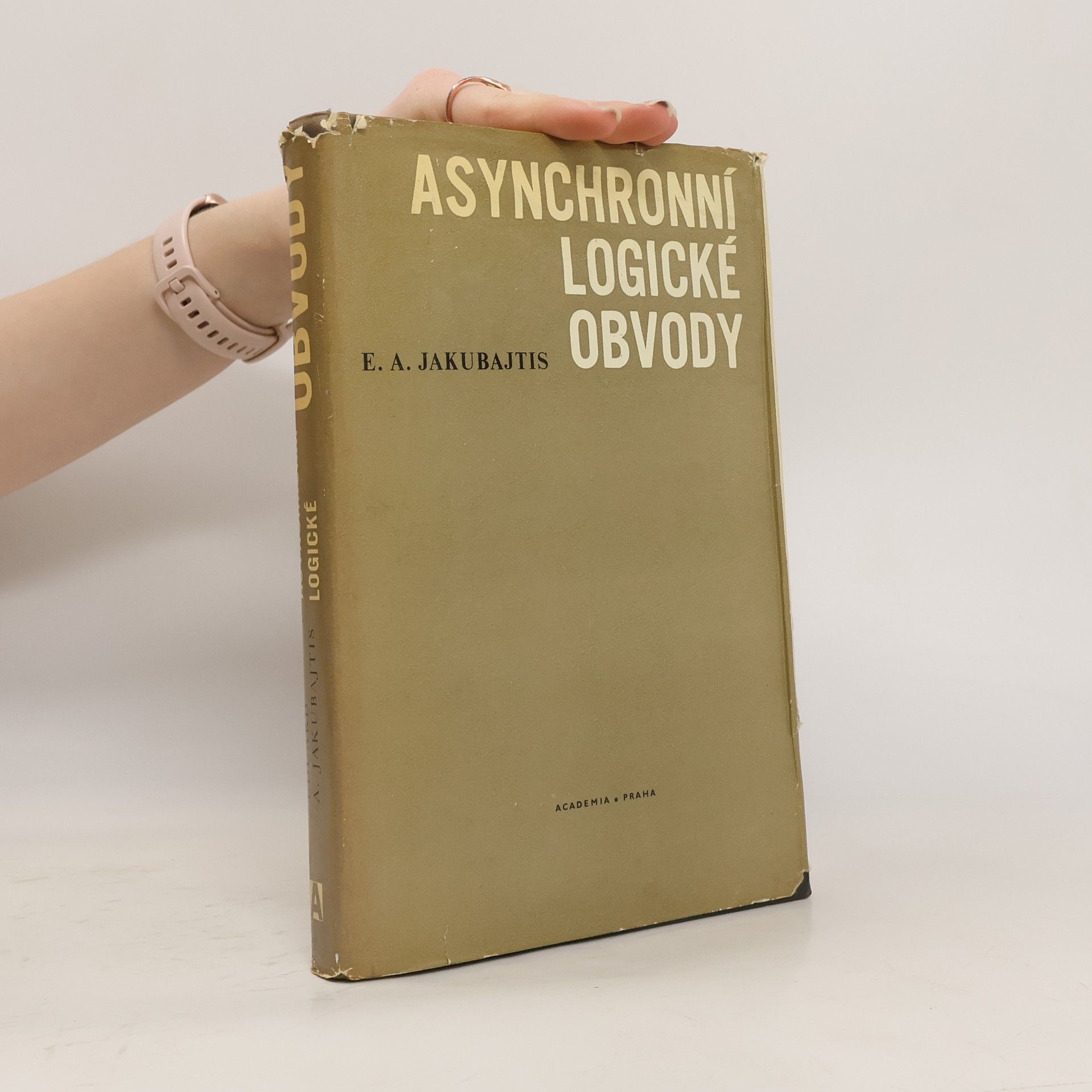 Eduards Jakubaitis Asynchronní logické obvody