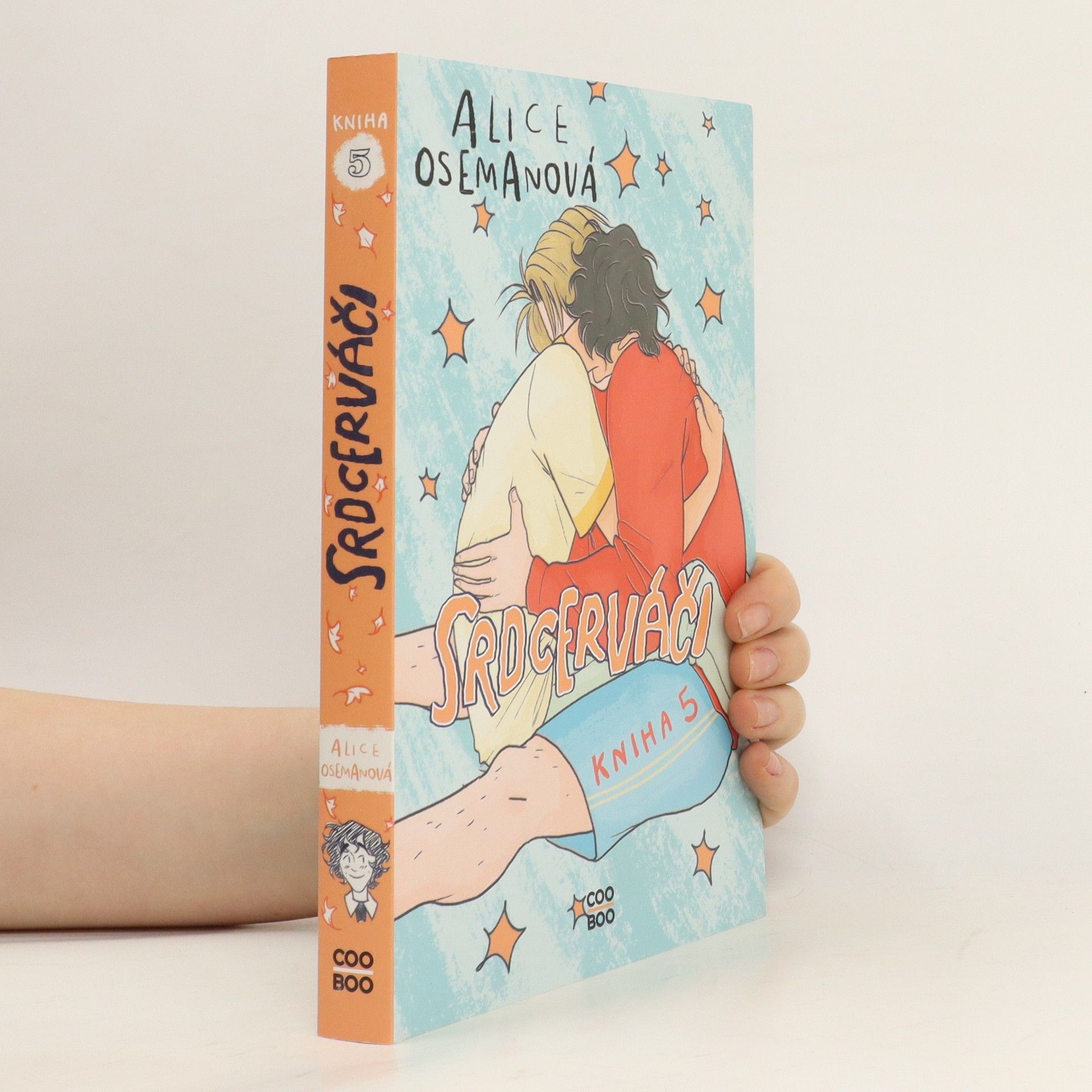 Alice Oseman Srdcerváči. Kniha 5