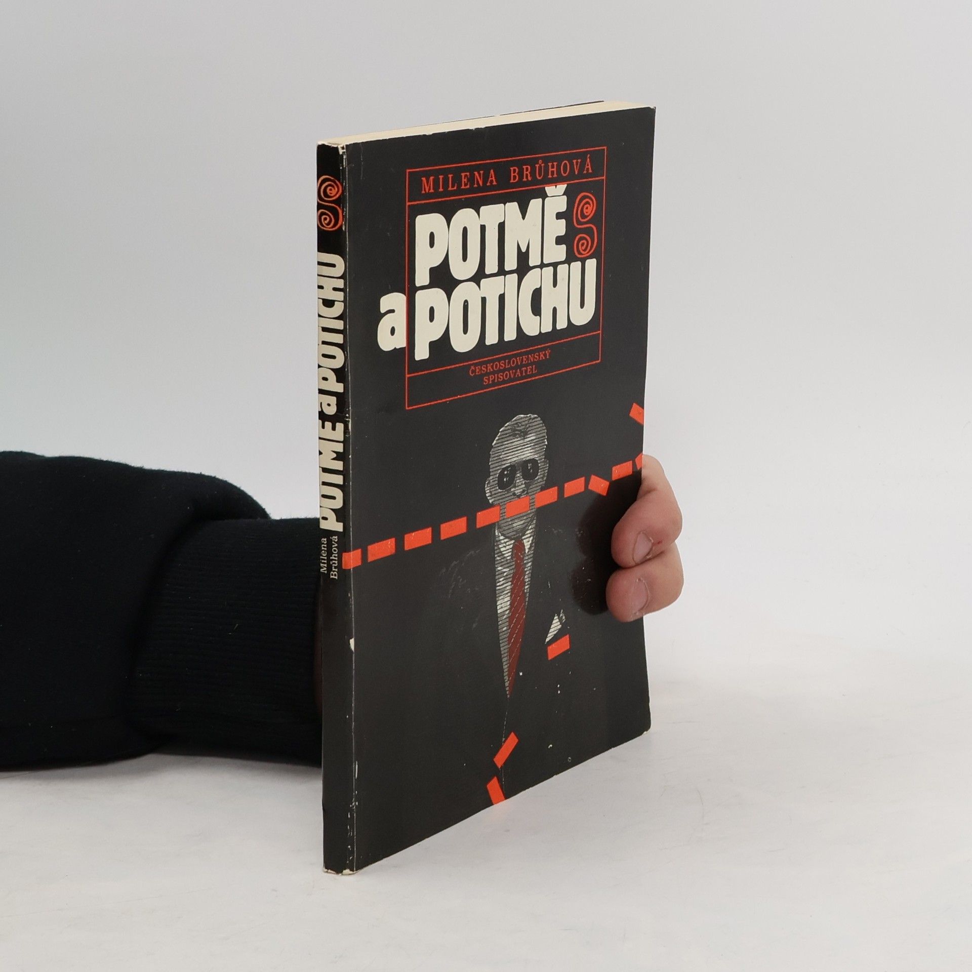 Brůhová Milena Potmě a potichu