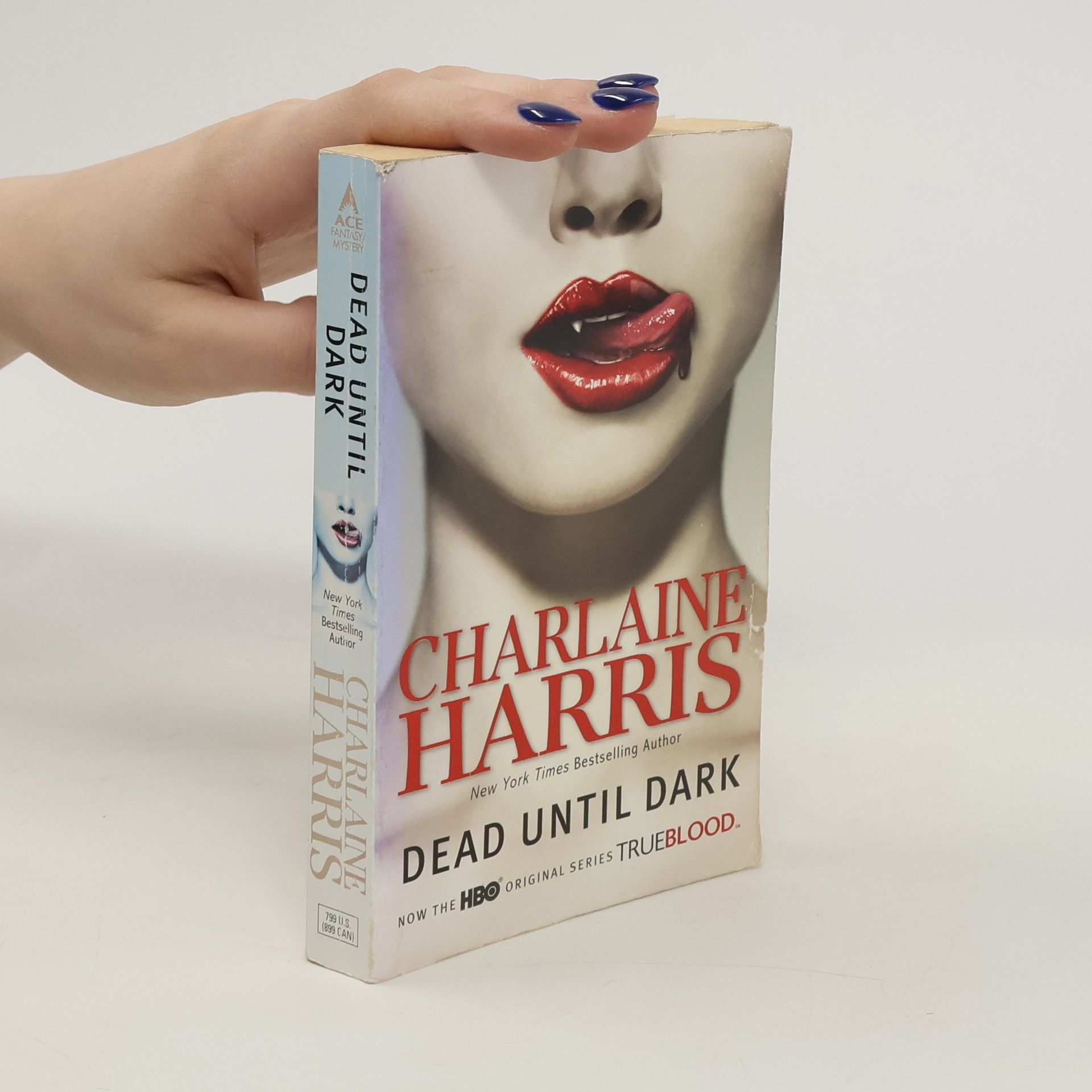 Charlaine Harris Schulz Dead until dark