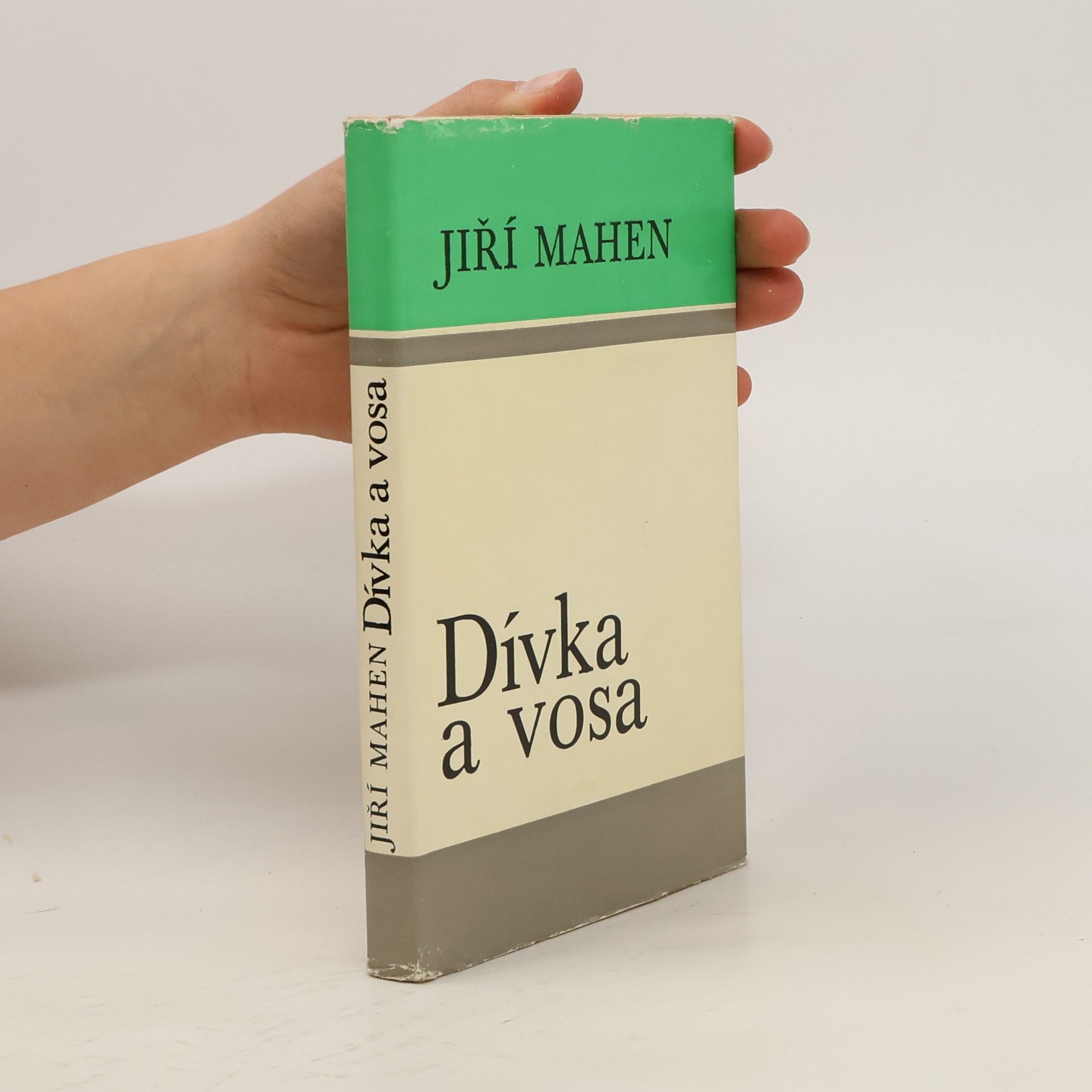 Jiří Mahen Dívka a vosa