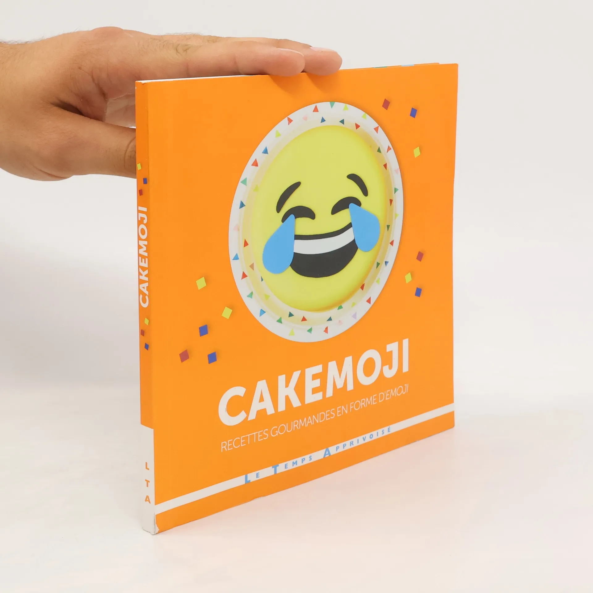 Cakemoji | Book | Paperback | kolektiv | FR