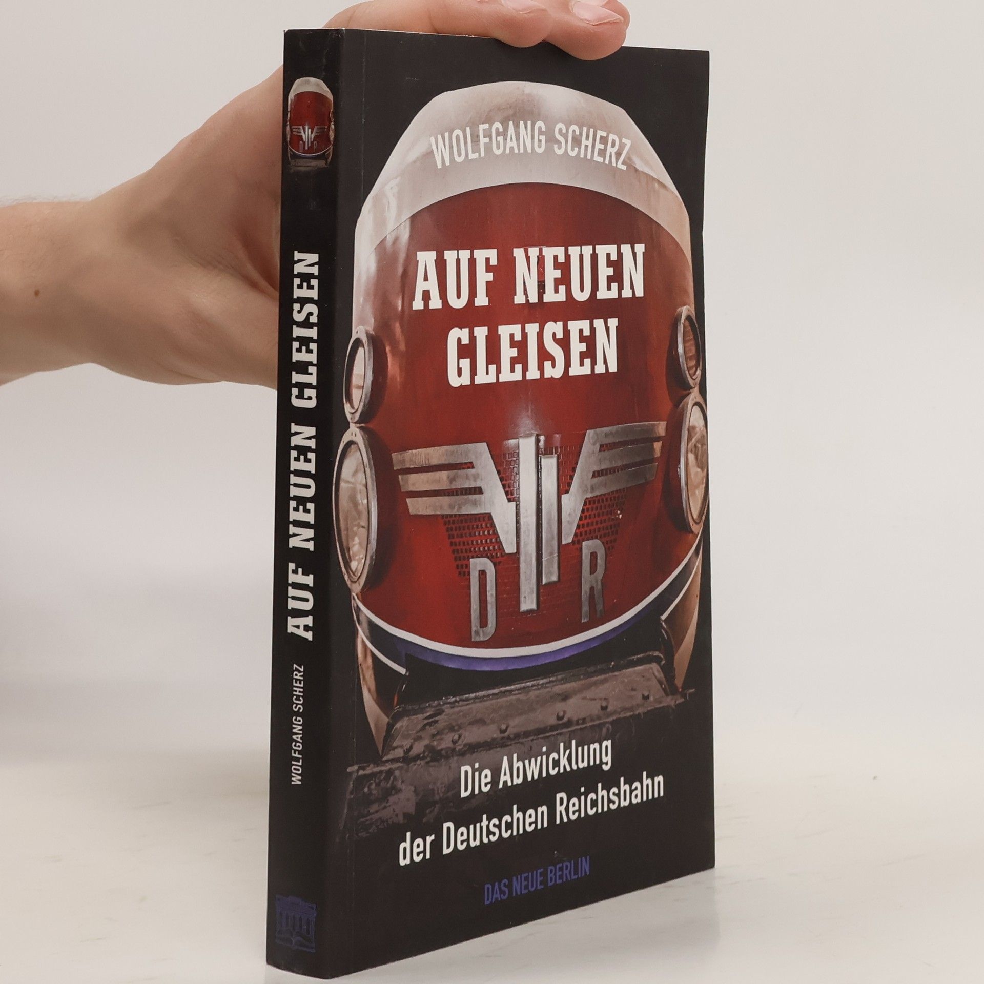 Wolfgang Scherz Auf neuen Gleisen