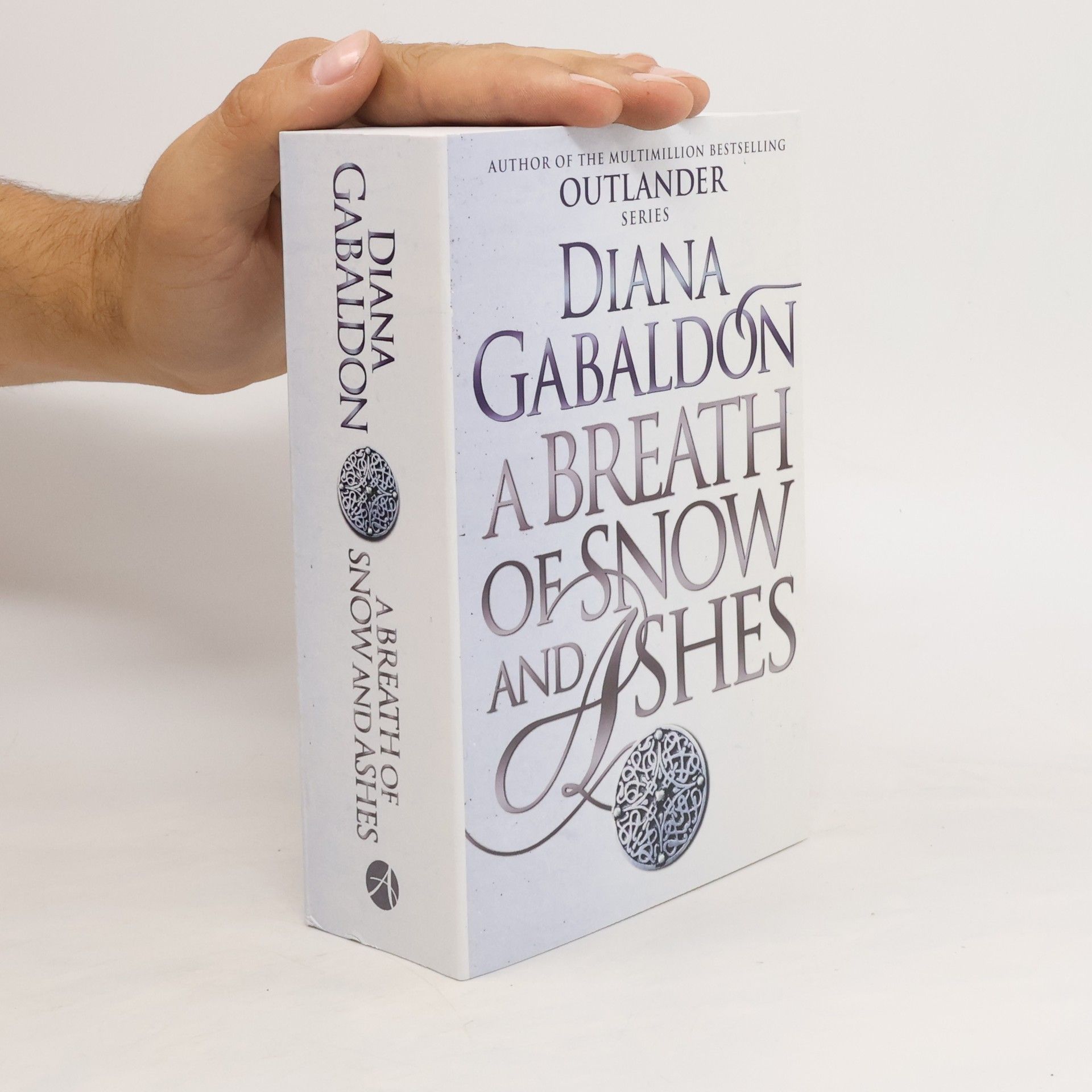 Diana Gabaldon Breath Of Snow And Ashes