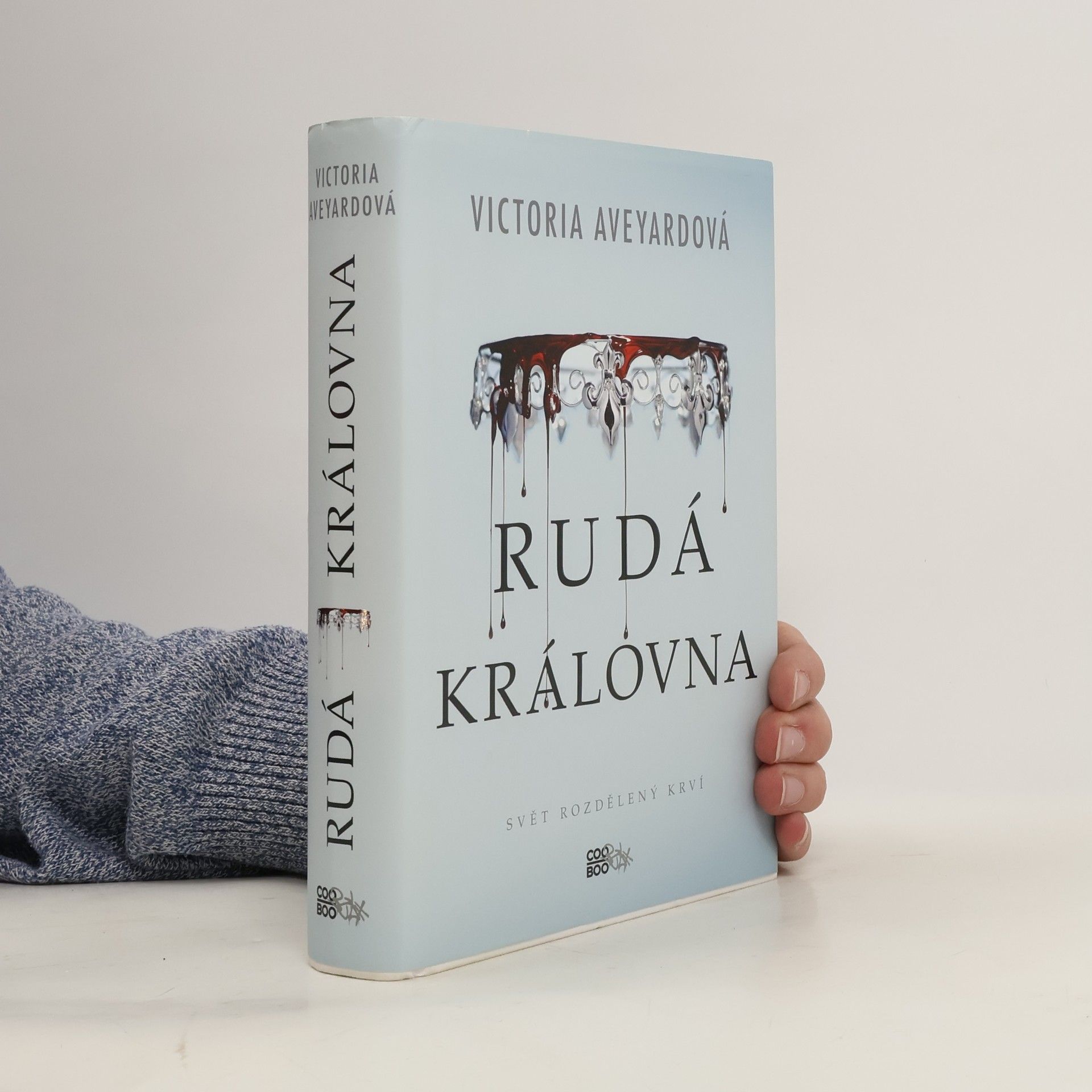 Victoria Aveyard Rudá královna. 1. díl