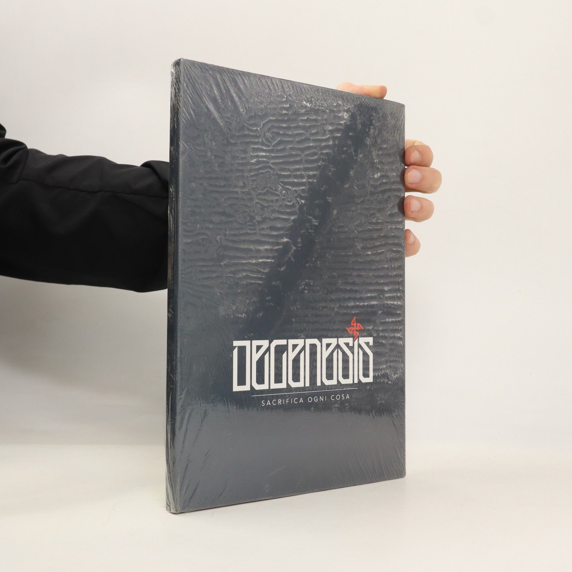 Autorenkollektiv DeGenesis. Sacrifica ogni cosa