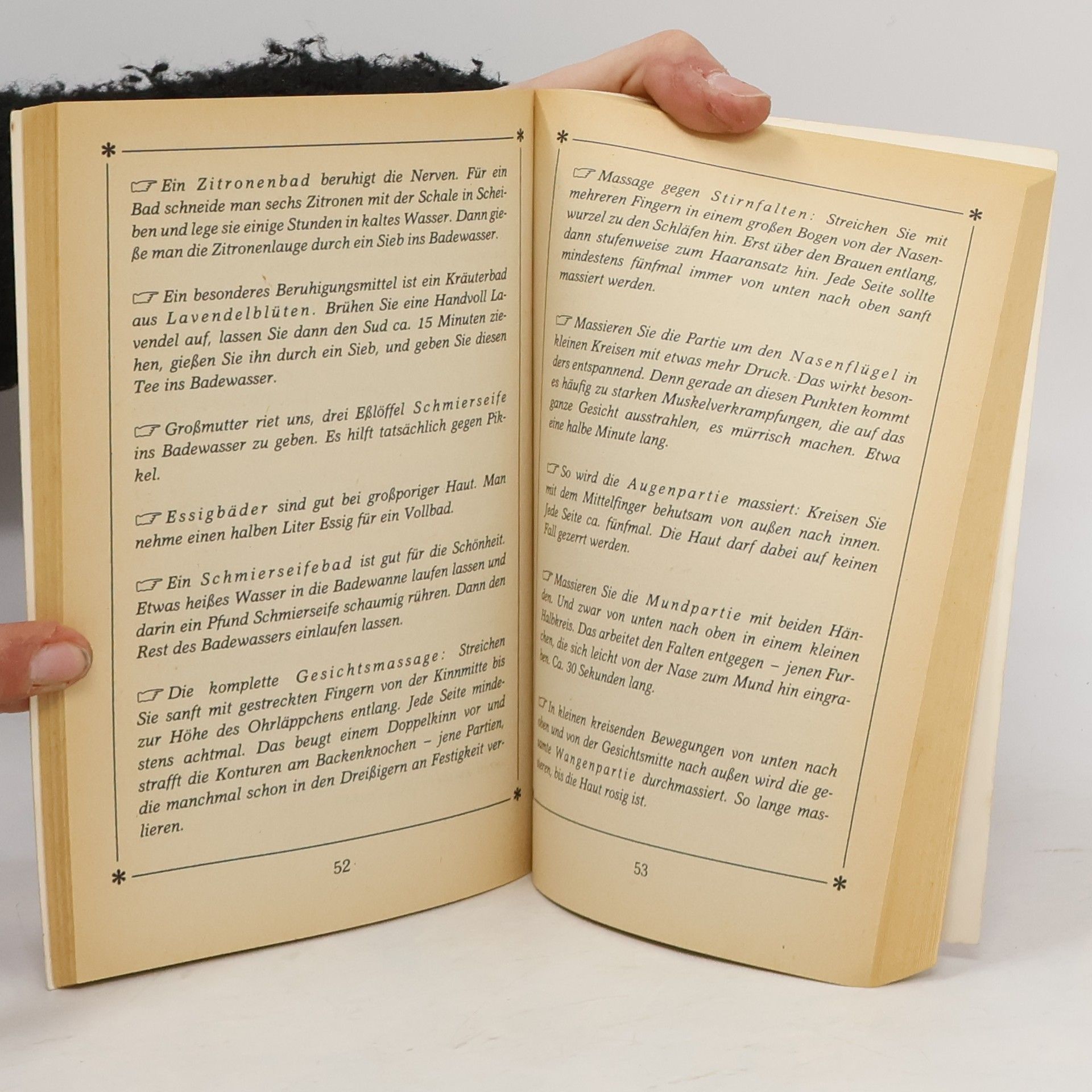 Autorenkollektiv Honig, Sesam und Mandelkleie - Schönheitspflege aus der guten alten Zeit