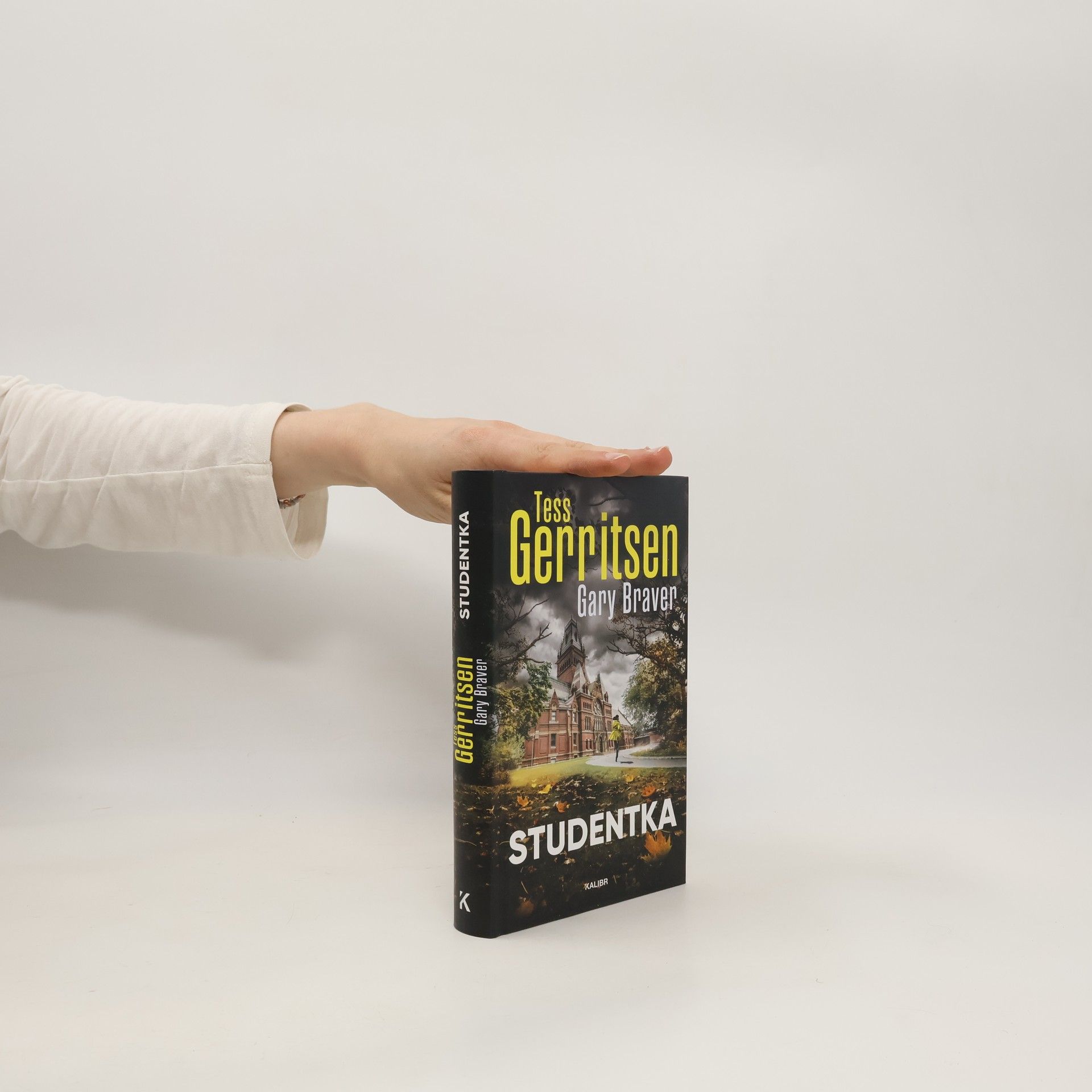 Tess Gerritsen Studentka