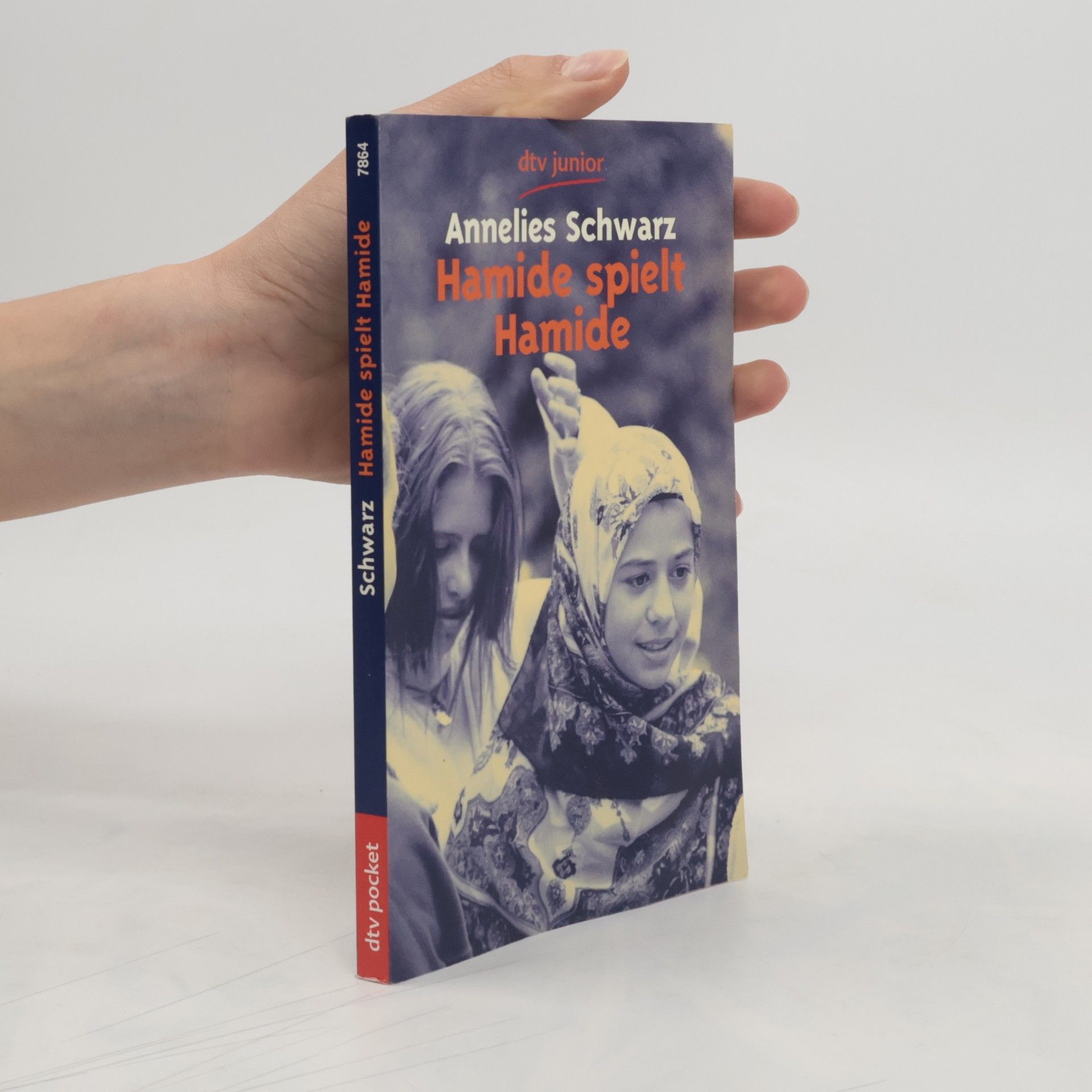 Annelies Schwarz Hamide spielt Hamide