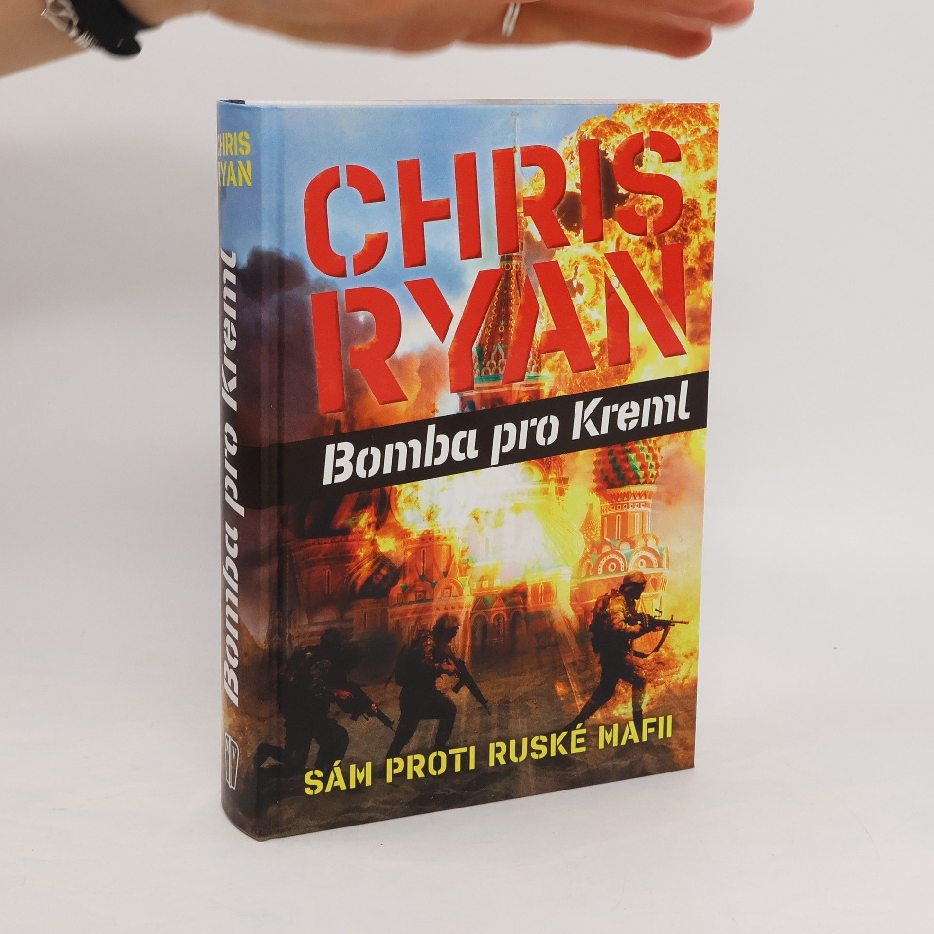 Chris Ryan Bomba pro Kreml: Sám proti ruské mafii