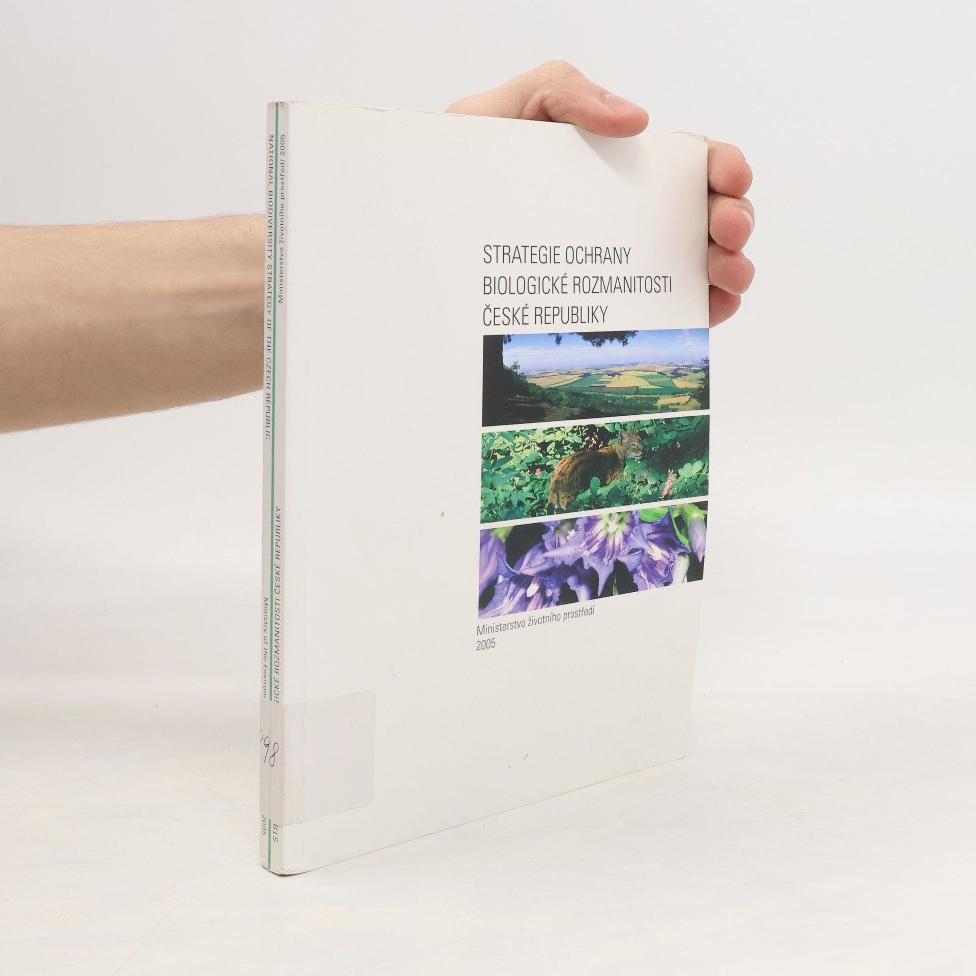 Collective Strategie ochrany biologické rozmanitosti České republiky = National biodiversity strategy of the Czech Republic