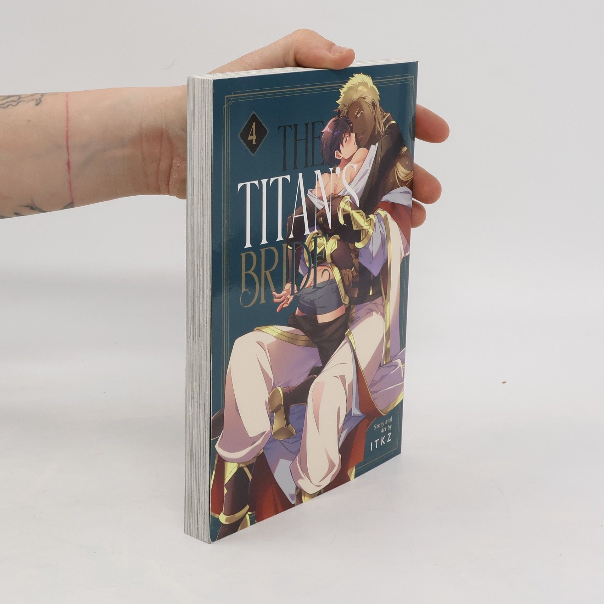 Itkz The Titan's Bride Vol. 4