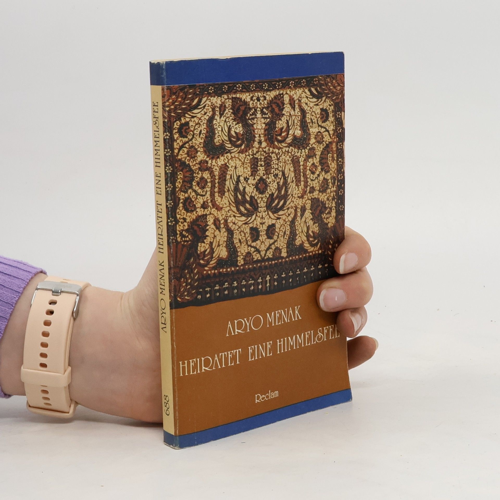 Aryo Menak Heiratete eine Himmelsfee