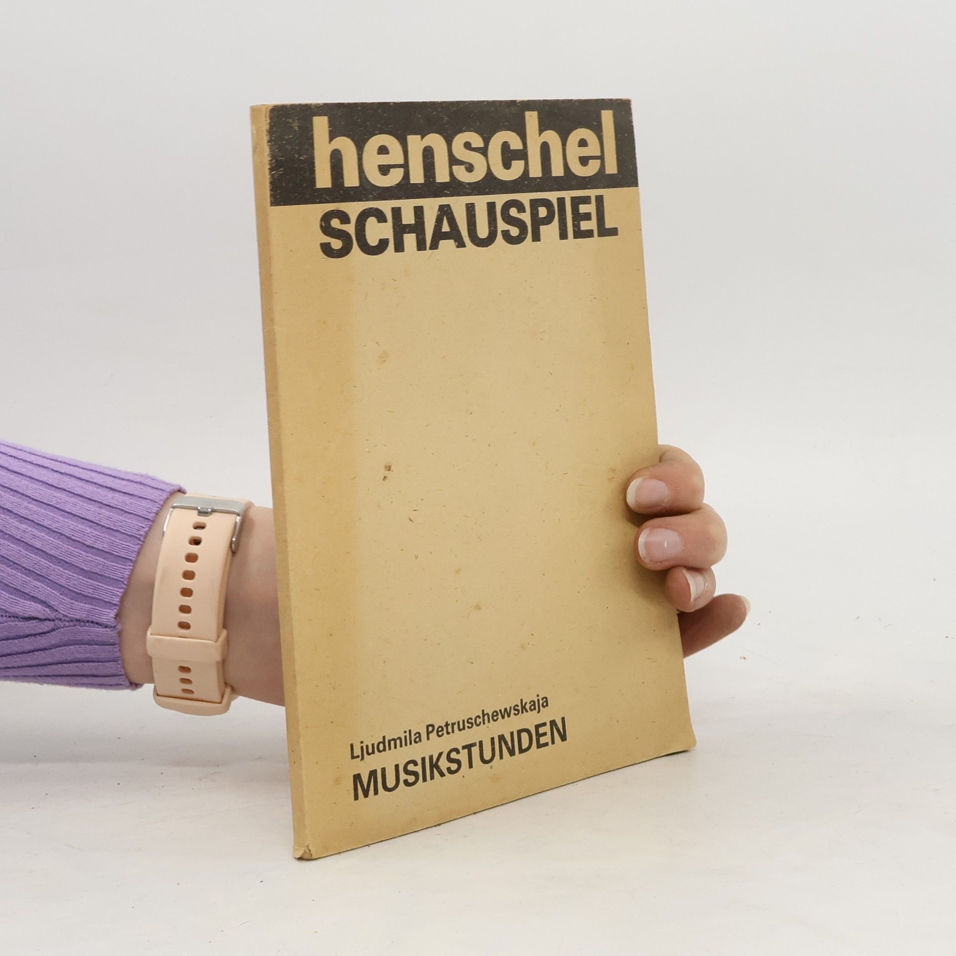 Ljudmila Stefanowna Petruschewskaja Schauspiel. Musikstunden