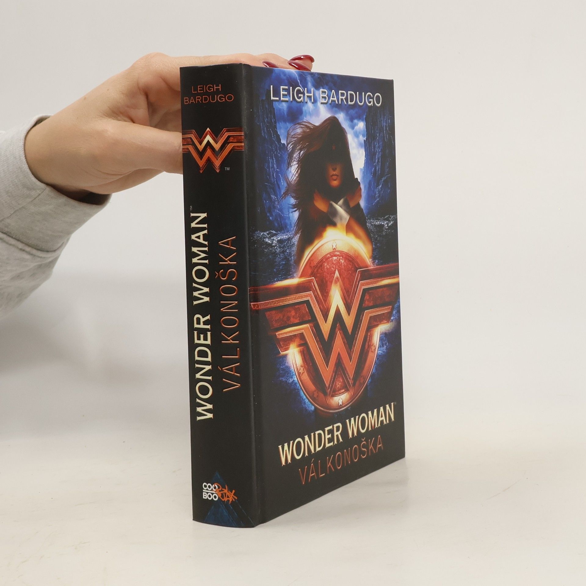 Leigh Bardugo Wonder Woman. Válkonoška