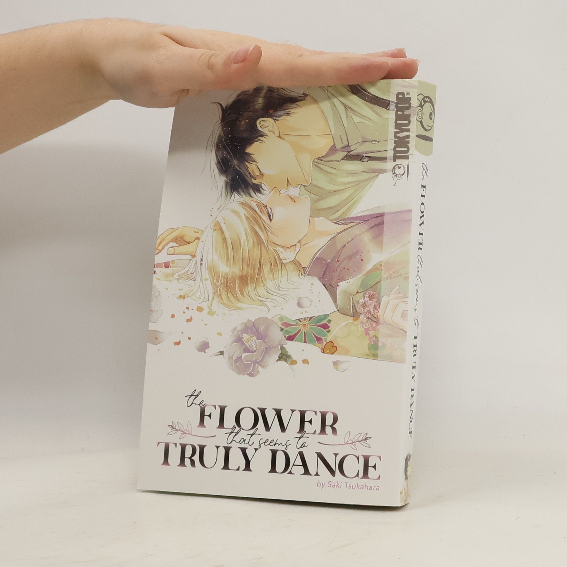 Saki Tsukahara The Flower That Seems to Truly Dance