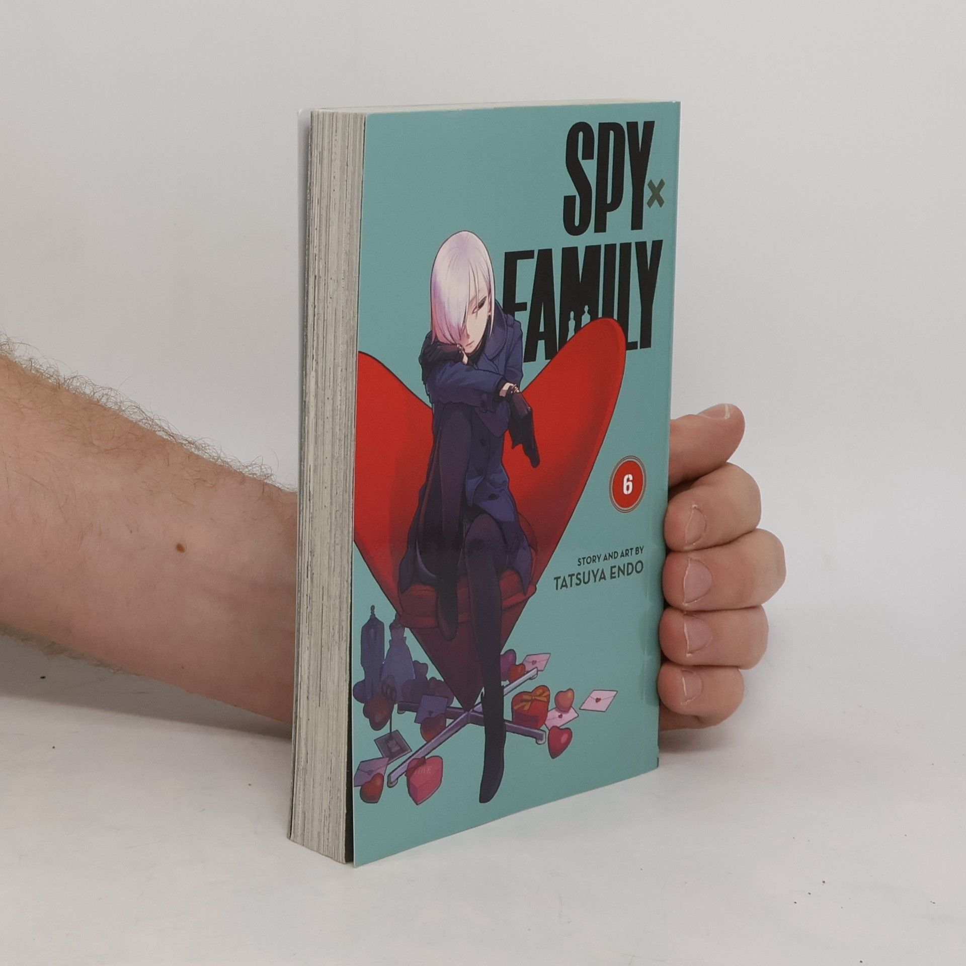 Tacuja Endó Spy x Family, Vol. 6