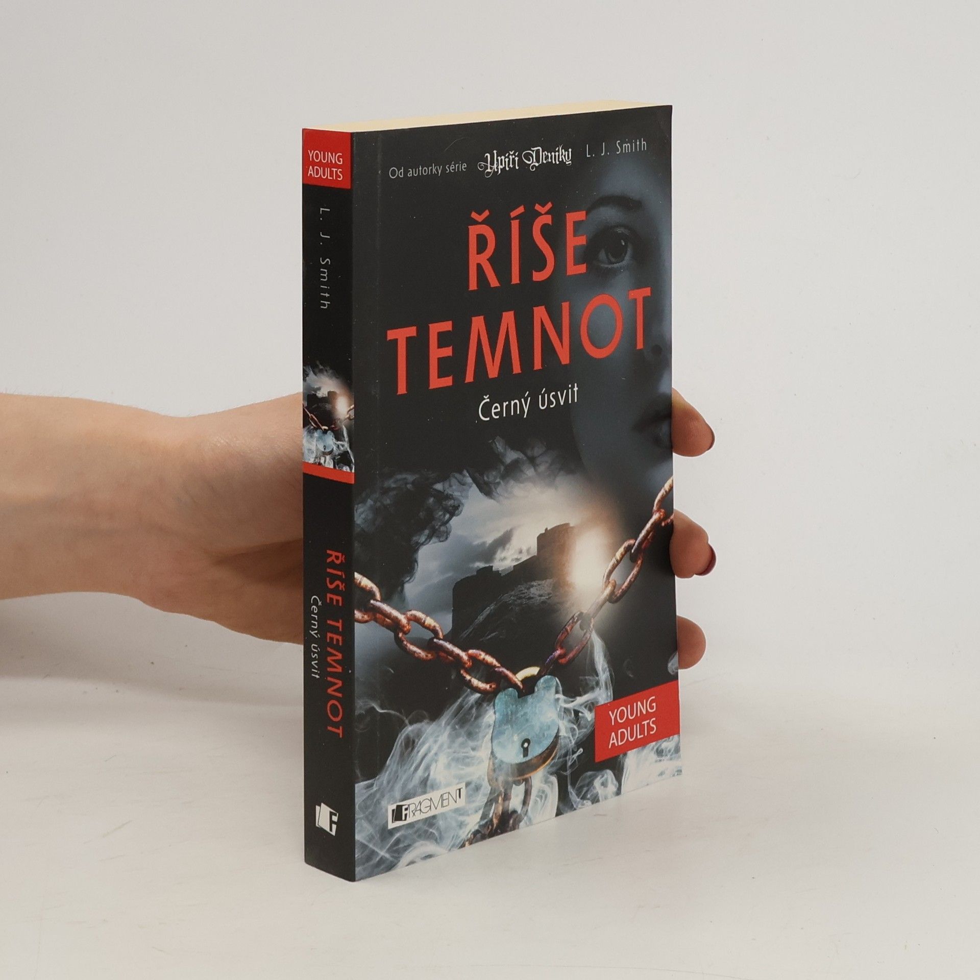 L. J. Smith Říše temnot. Černý úsvit
