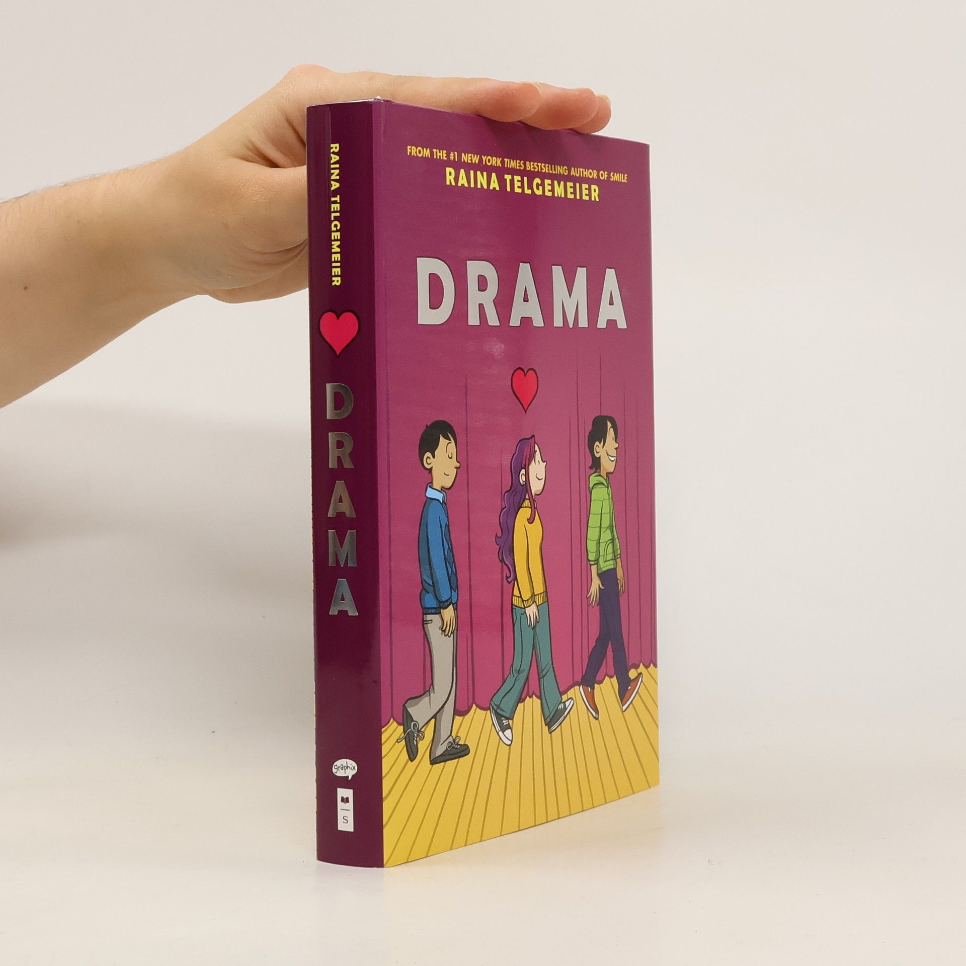Raina Telgemeier Drama: A Graphic Novel