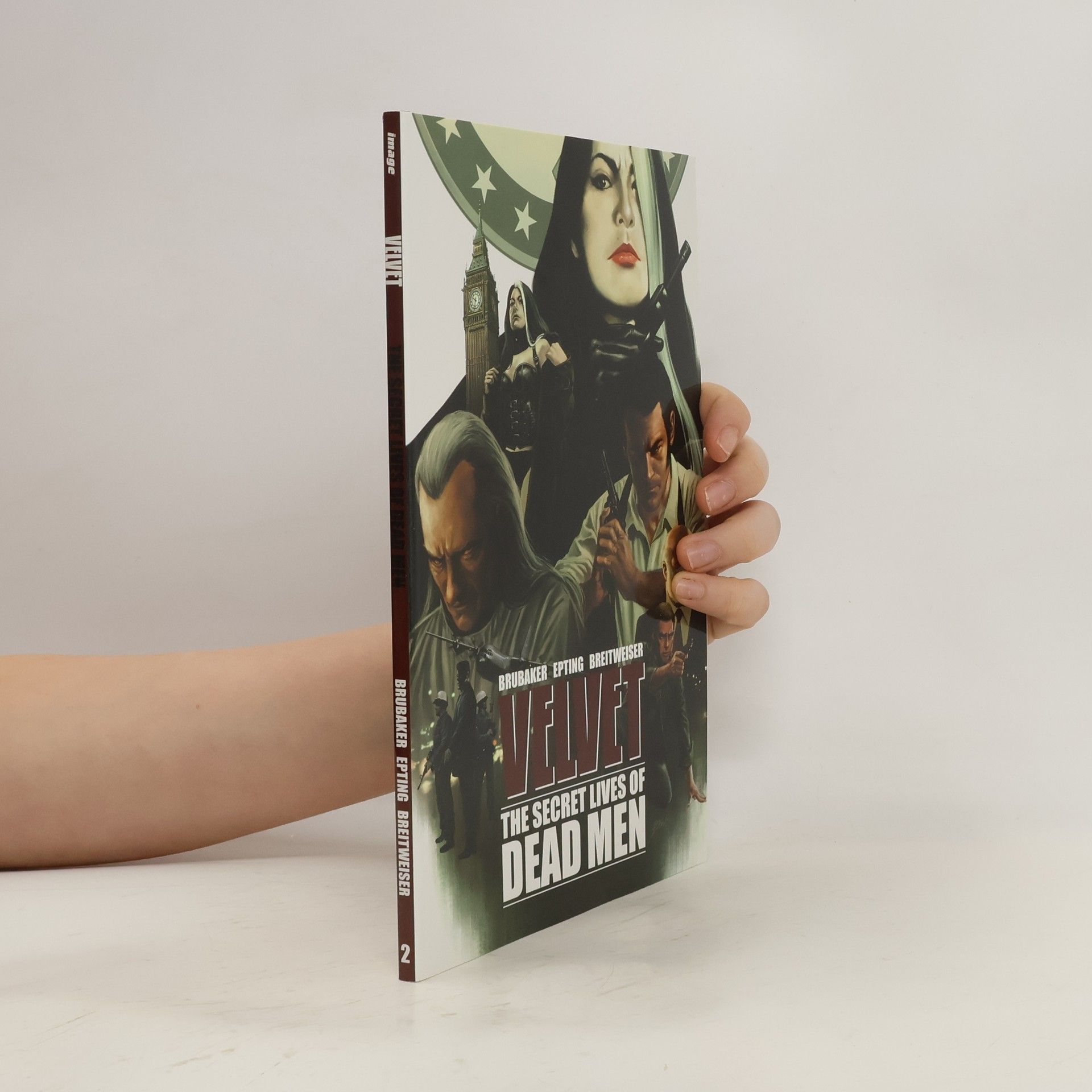 Ed Brubaker Velvet Volume 2: The Secret Lives of Dead Men