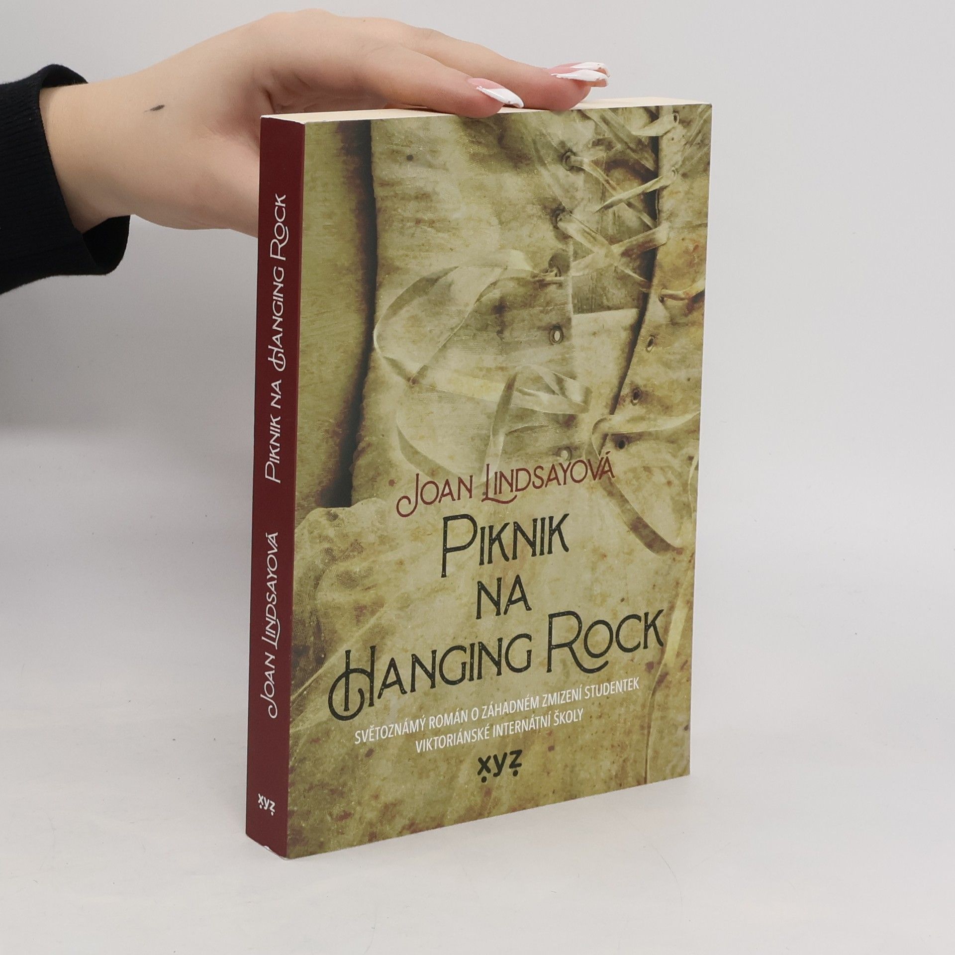Joan Lindsay Piknik na Hanging Rock