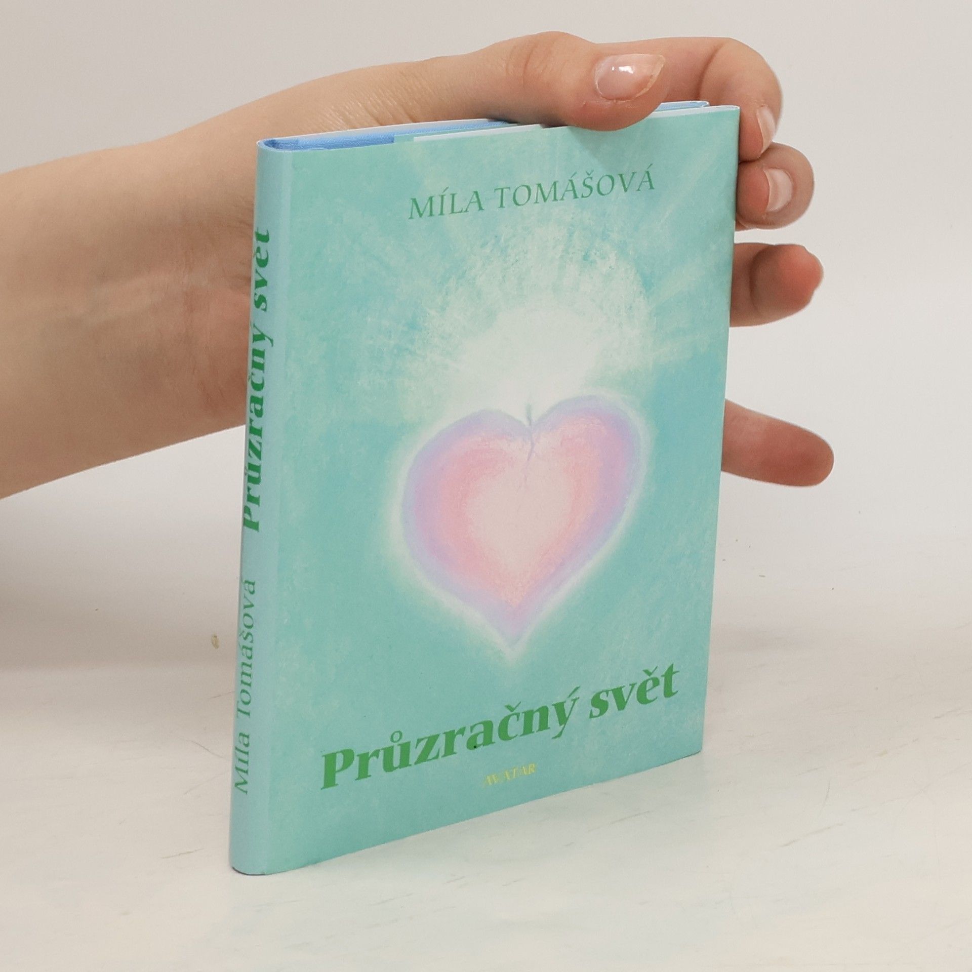Míla Tomášová Průzračný svět