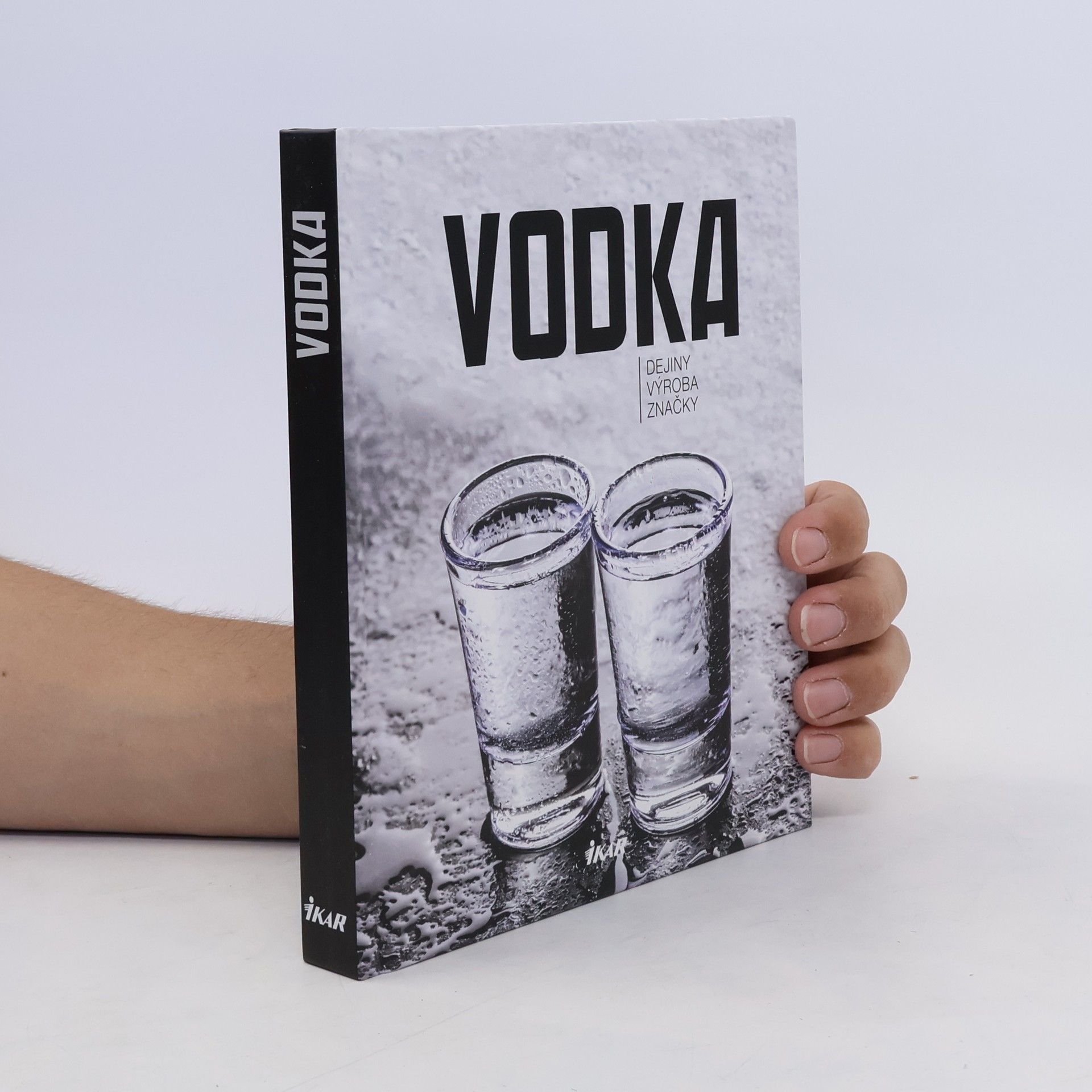 Collectif d'auteurs Vodka - dejiny, výroba, značky