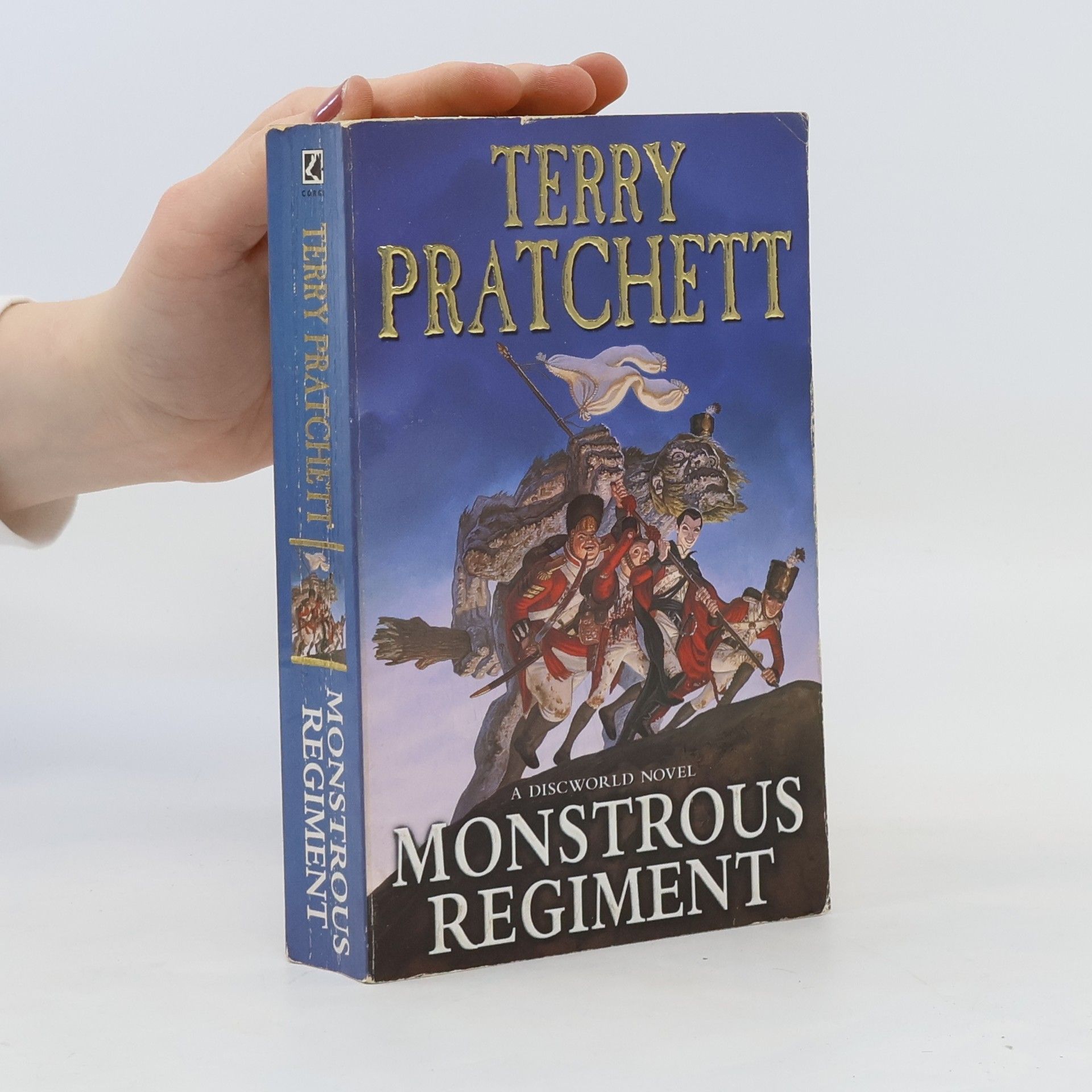 Terry Pratchett Monstrous regiment