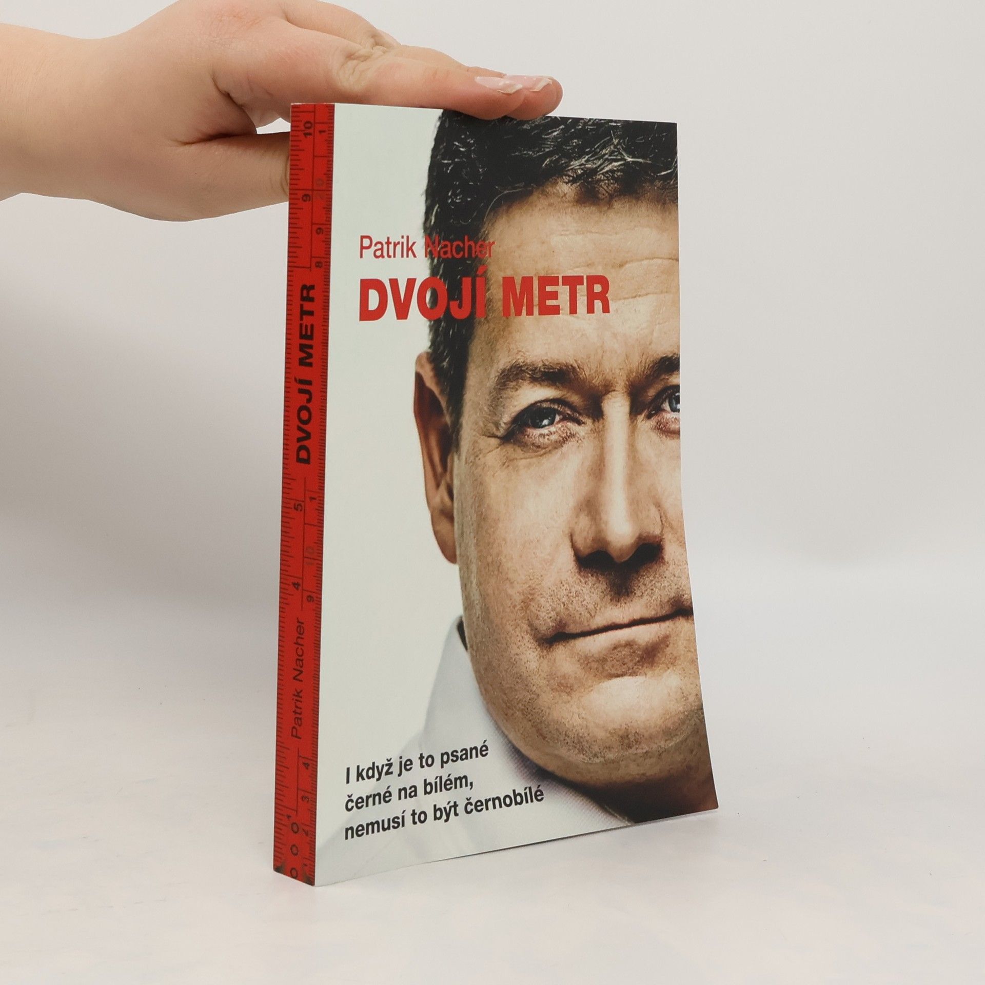 Patrik Nacher Dvojí metr