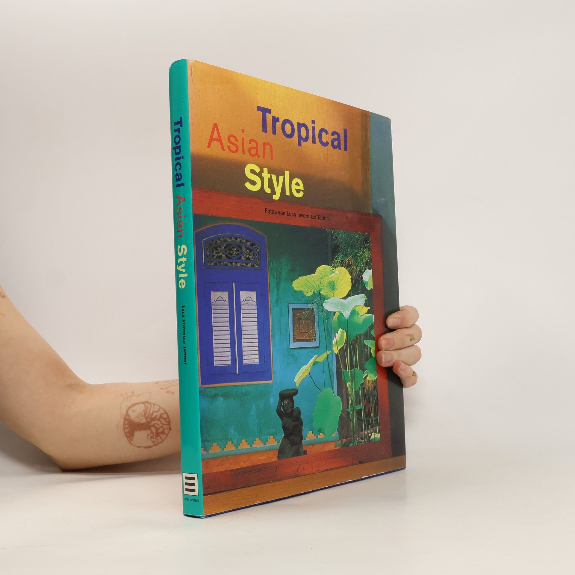 Luca Invernizzi Tettoni Tropical Asian Style