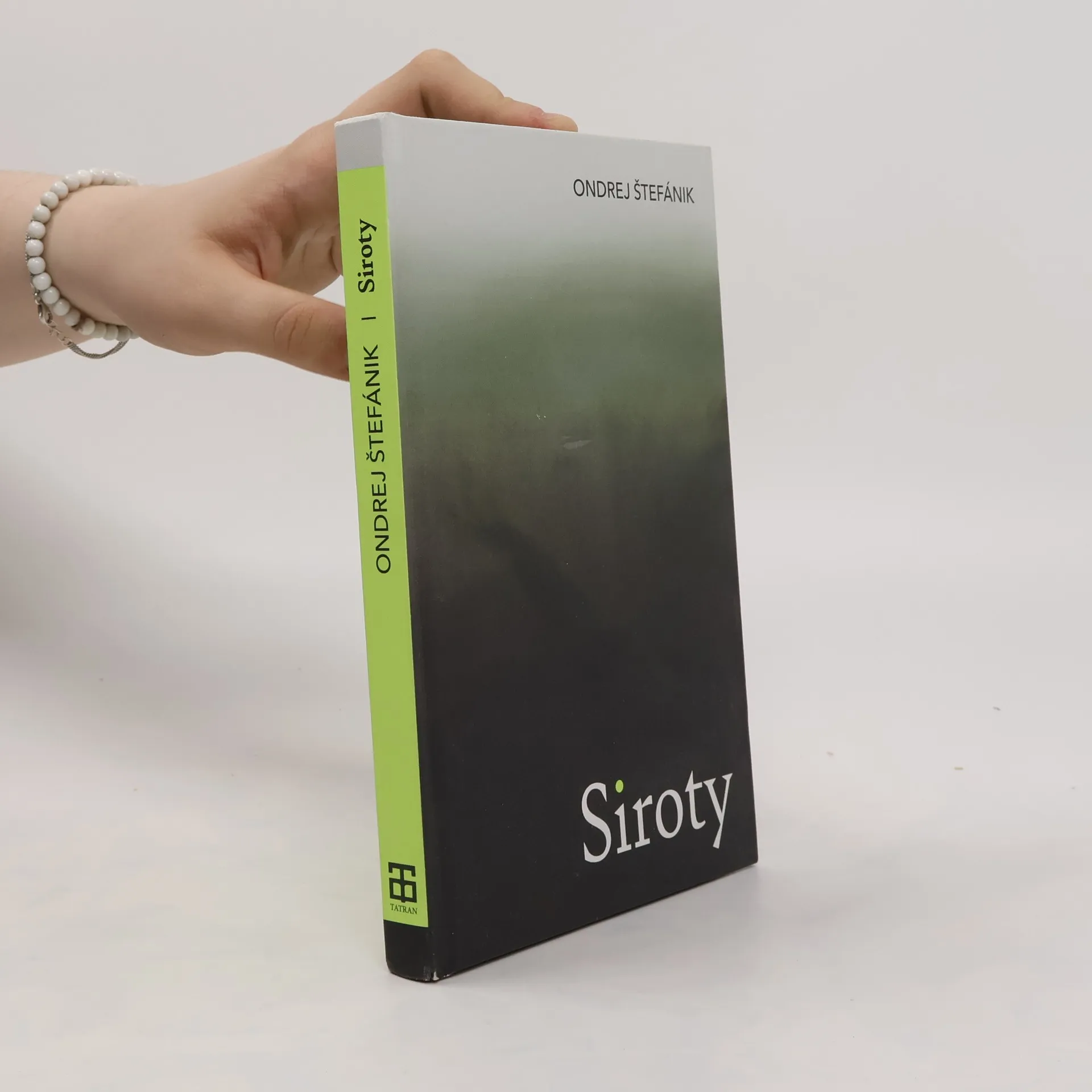 Siroty | Kniha | pevná | Ondrej Štefánik