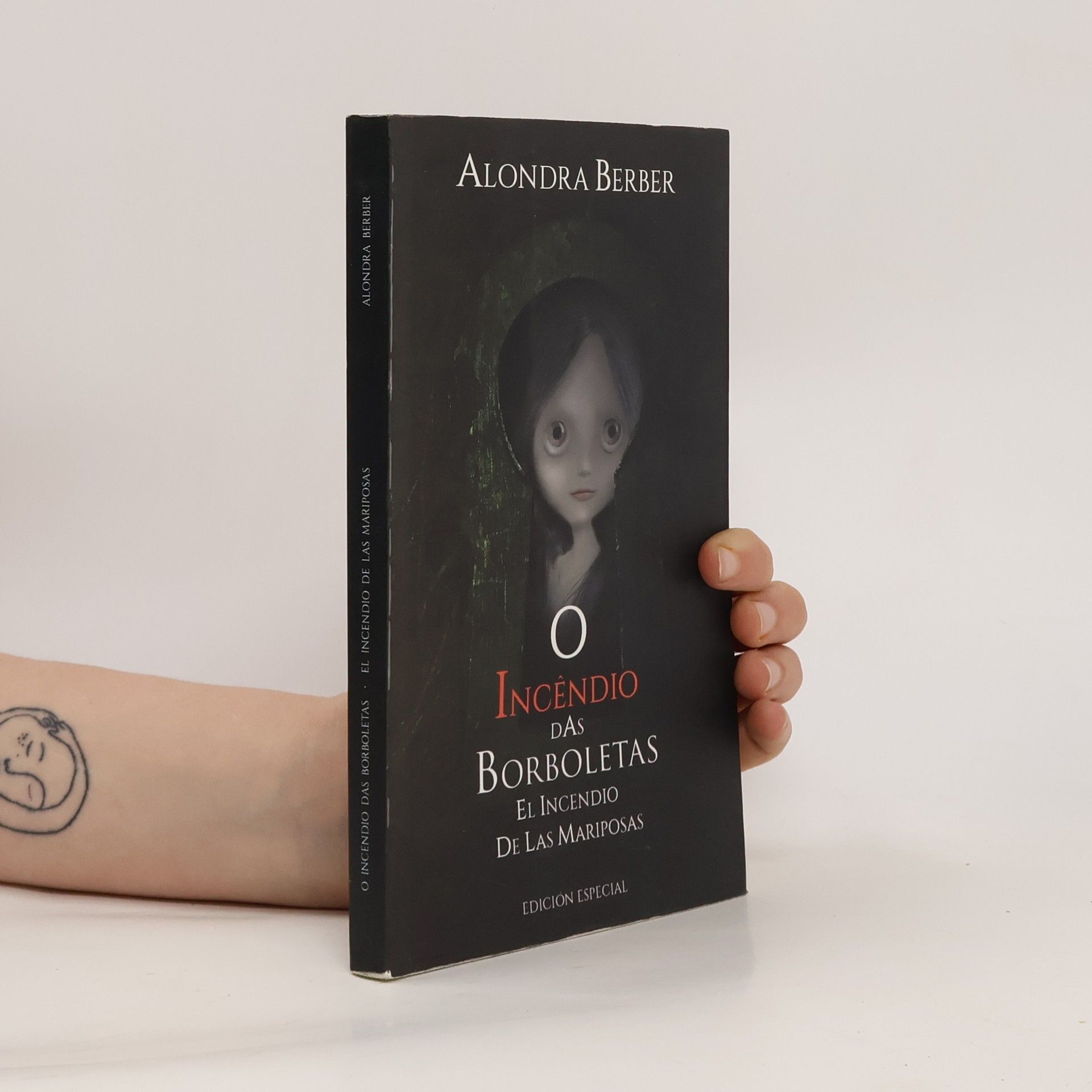 Alondra Berber O Incéndio das Borboletas