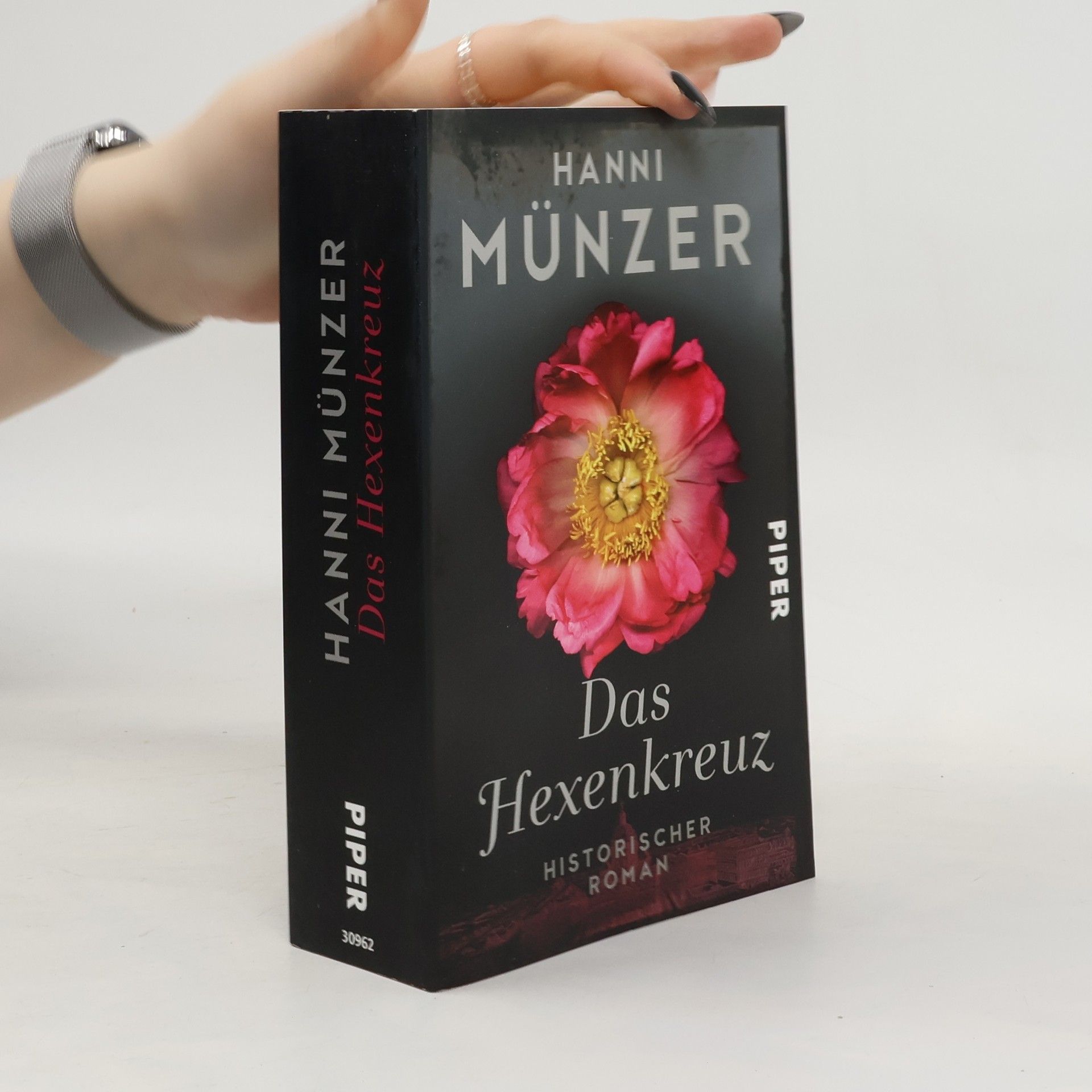 Hanni Münzer Das Hexenkreuz