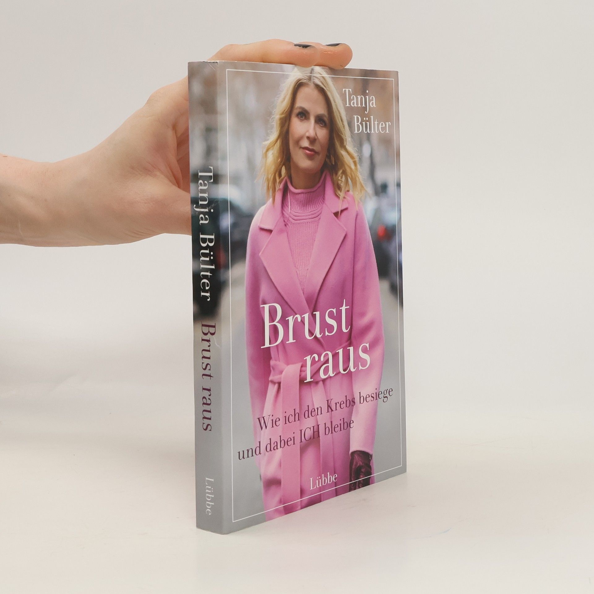 Tanja Bülter Brust raus